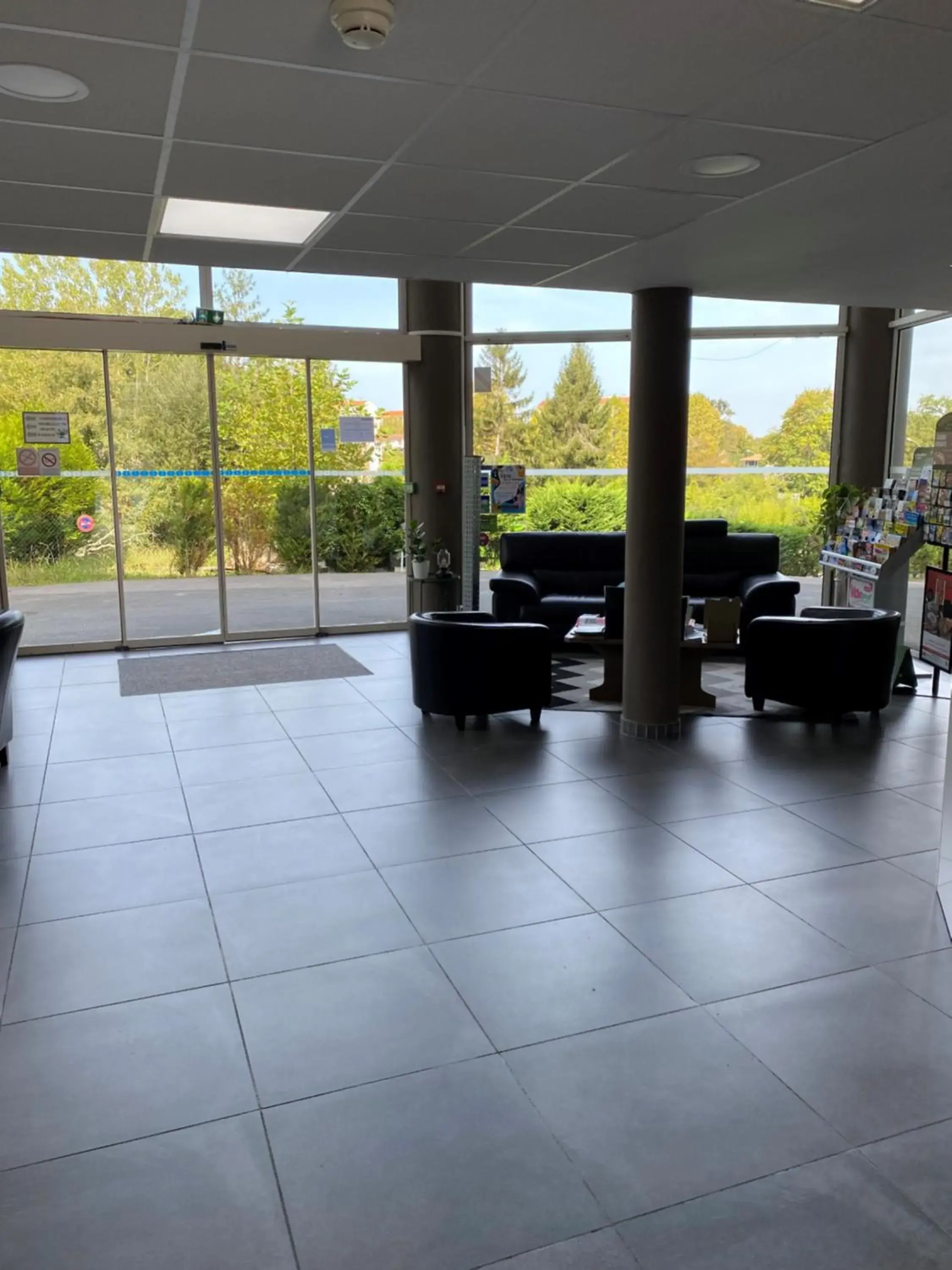 Lobby or reception in Hotel Résidence Anglet Biarritz-Parme