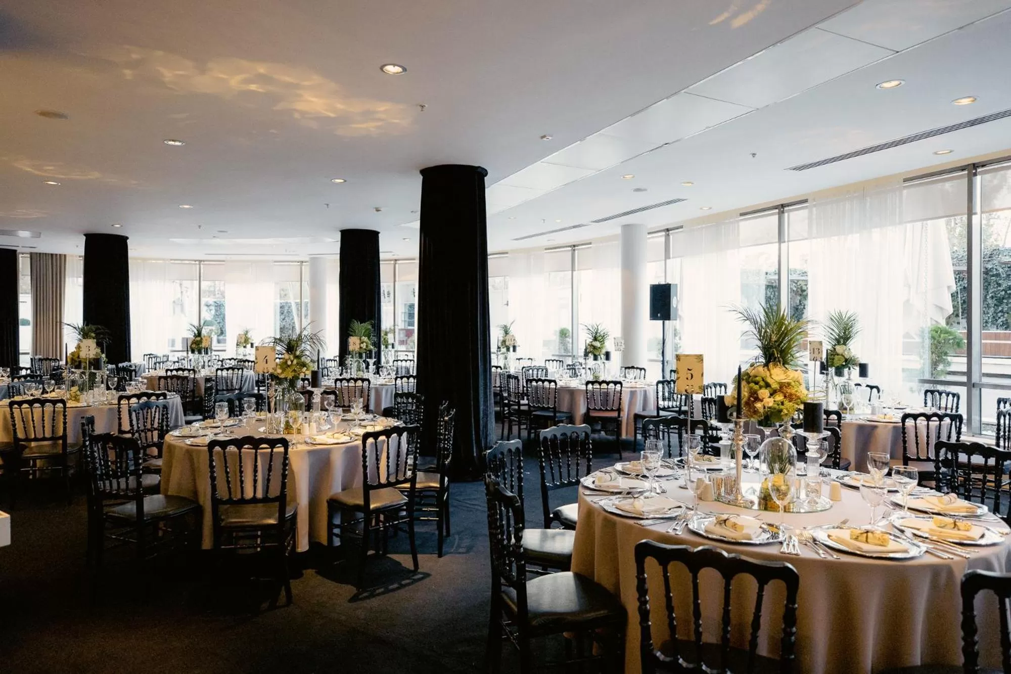 Restaurant/places to eat in Wyndham Ankara