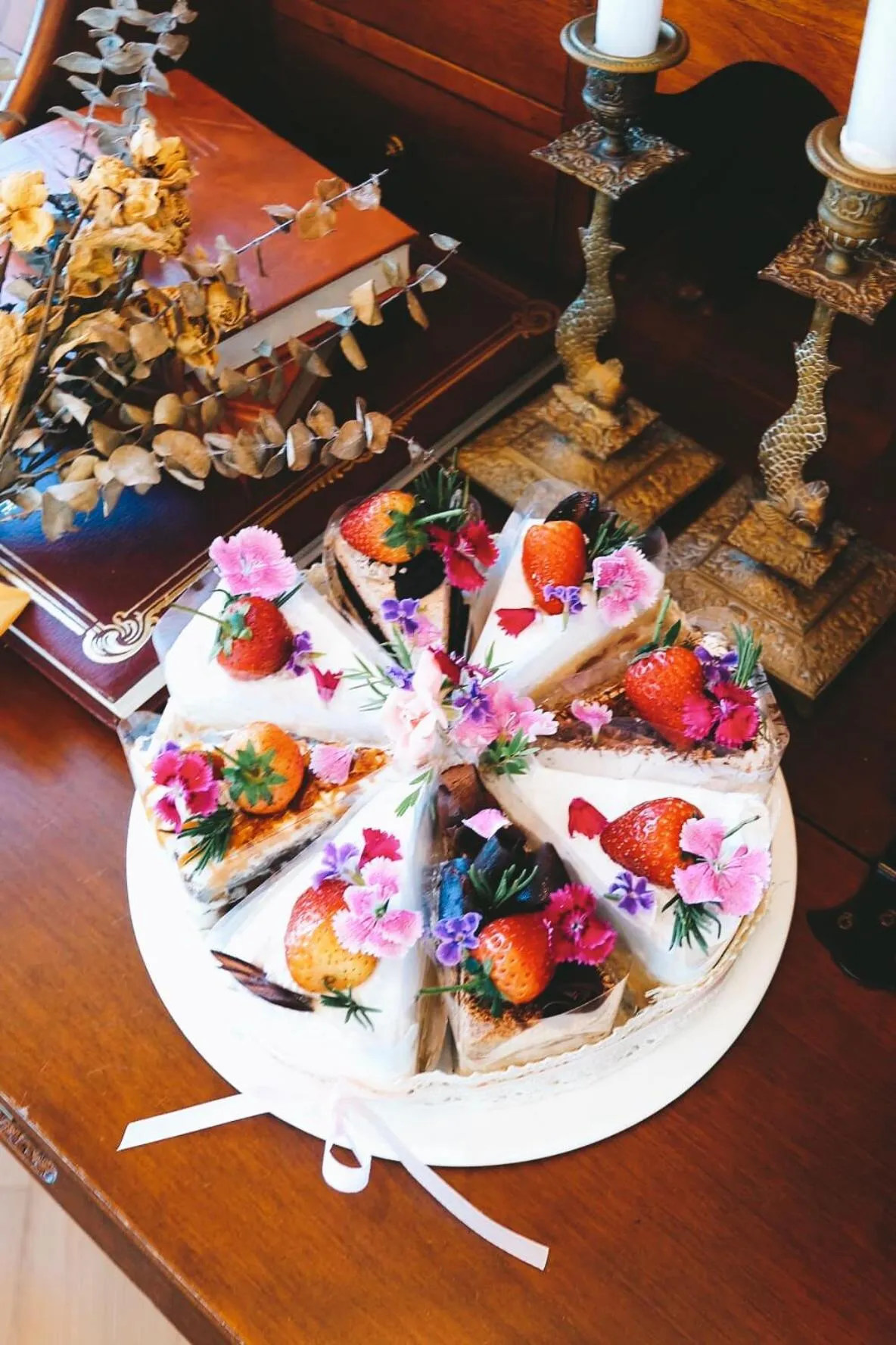 Food and drinks in Baroque Boutique Resort