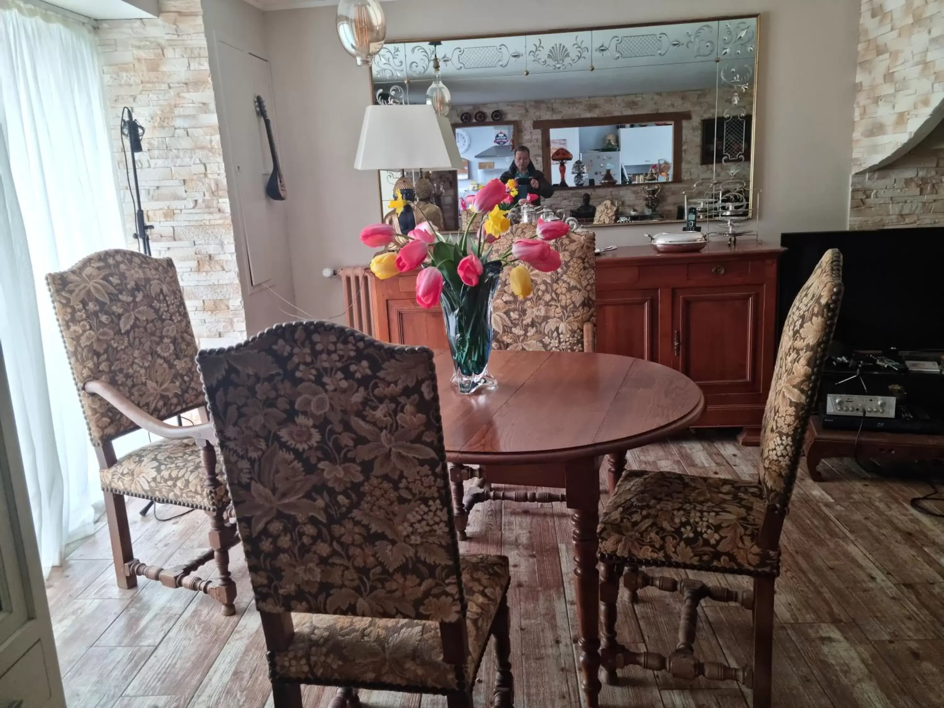 Dining Area in Breizh & Breakfast