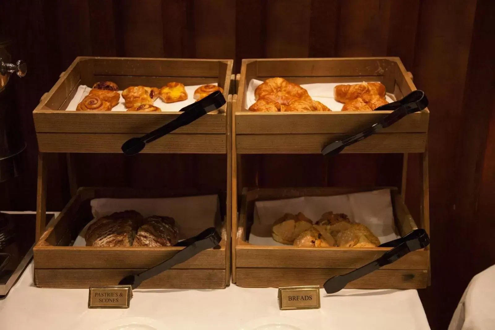 Continental breakfast in Hotel Kilmore