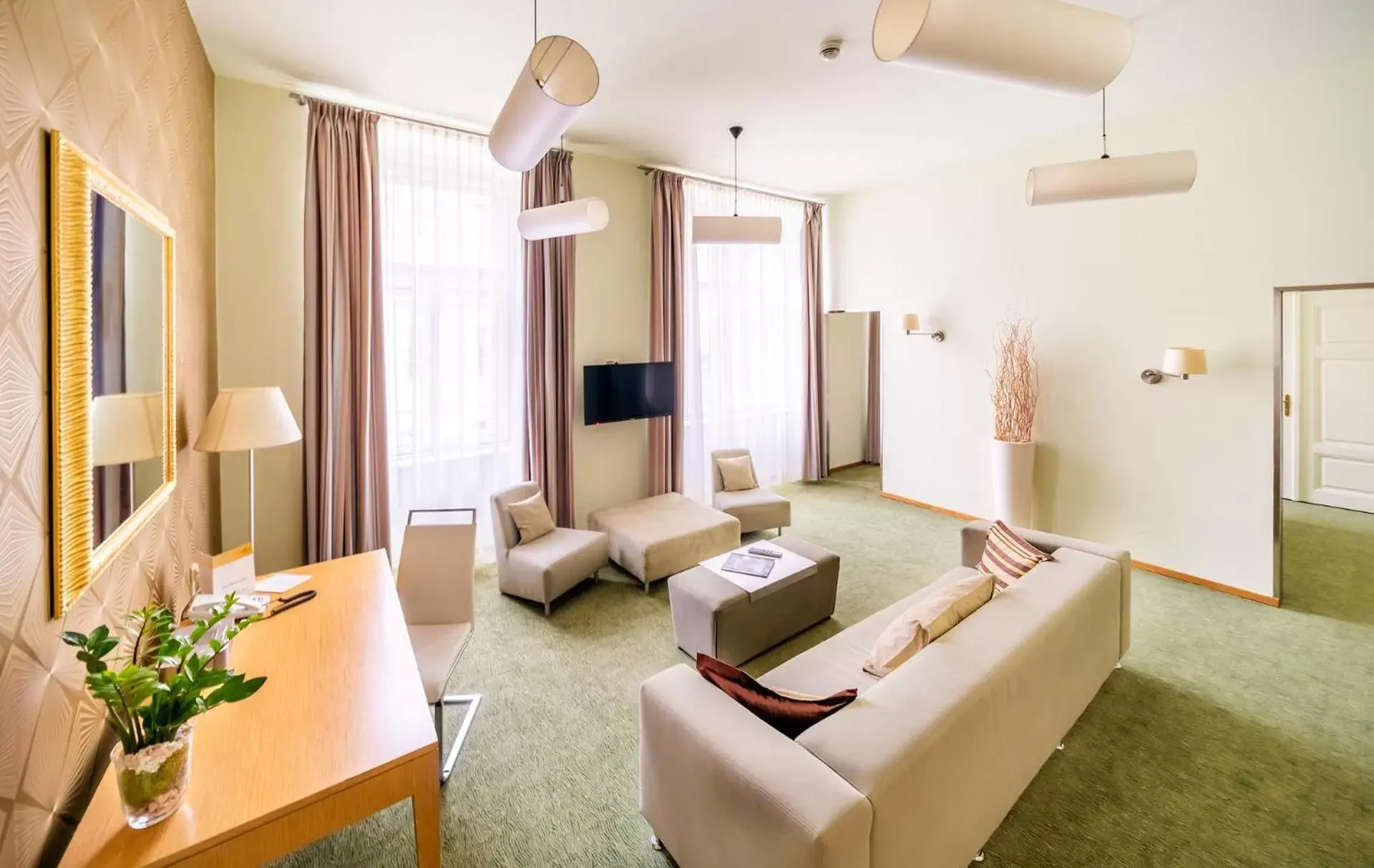 Living room, Seating Area in Grandium Hotel Prague