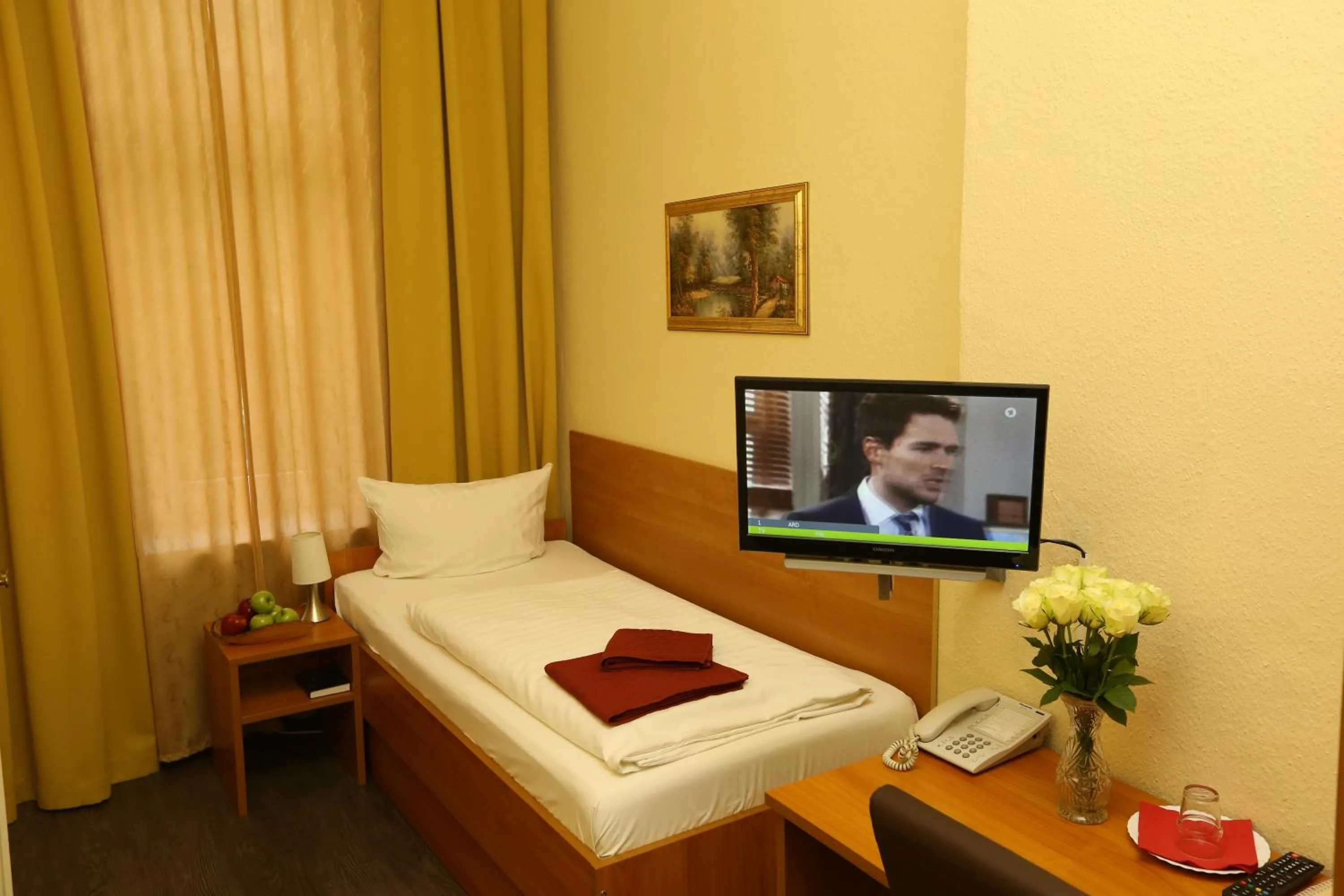 TV and multimedia, Bed in Hotel AI Königshof