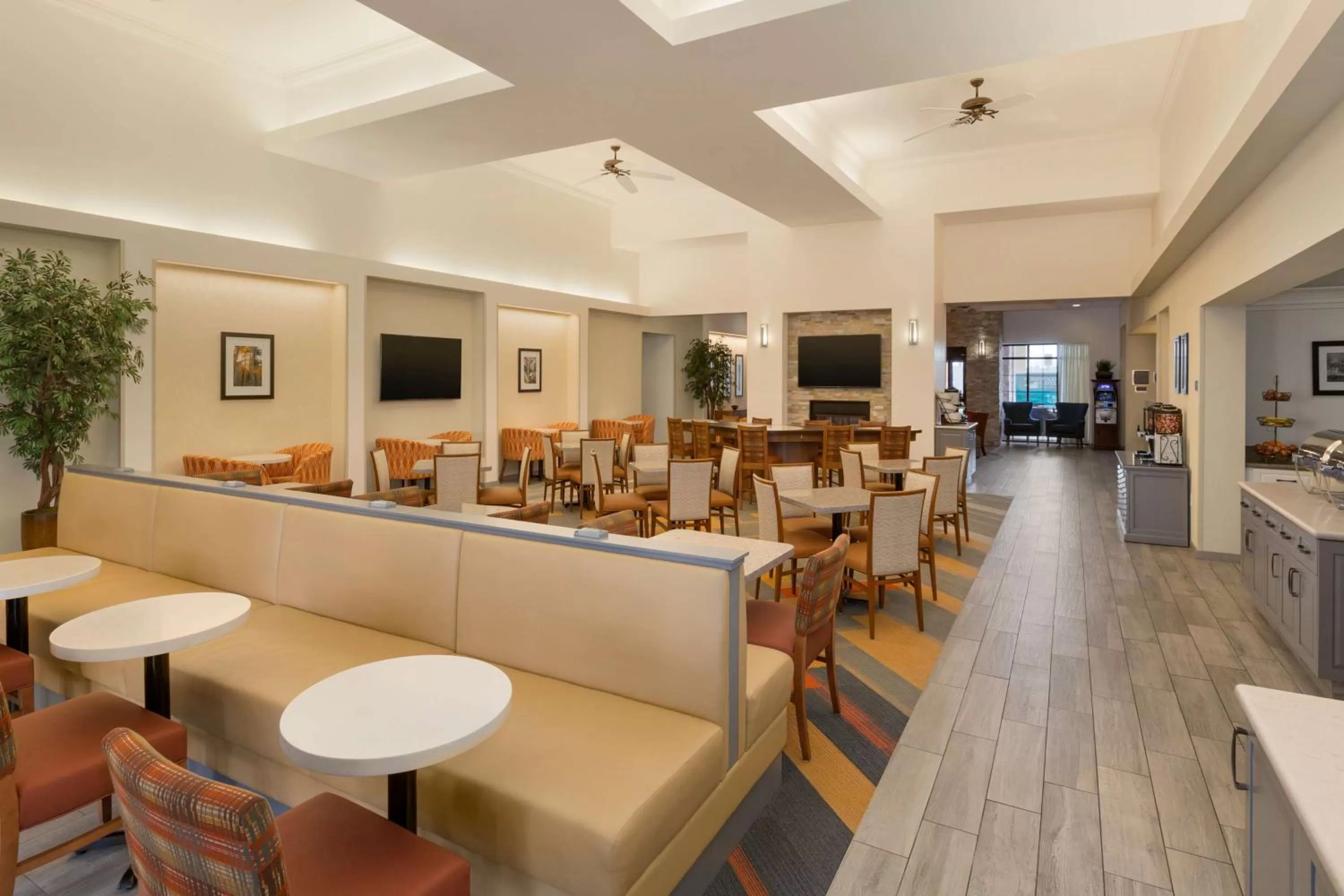 Restaurant/places to eat in Homewood Suites by Hilton Las Vegas Airport