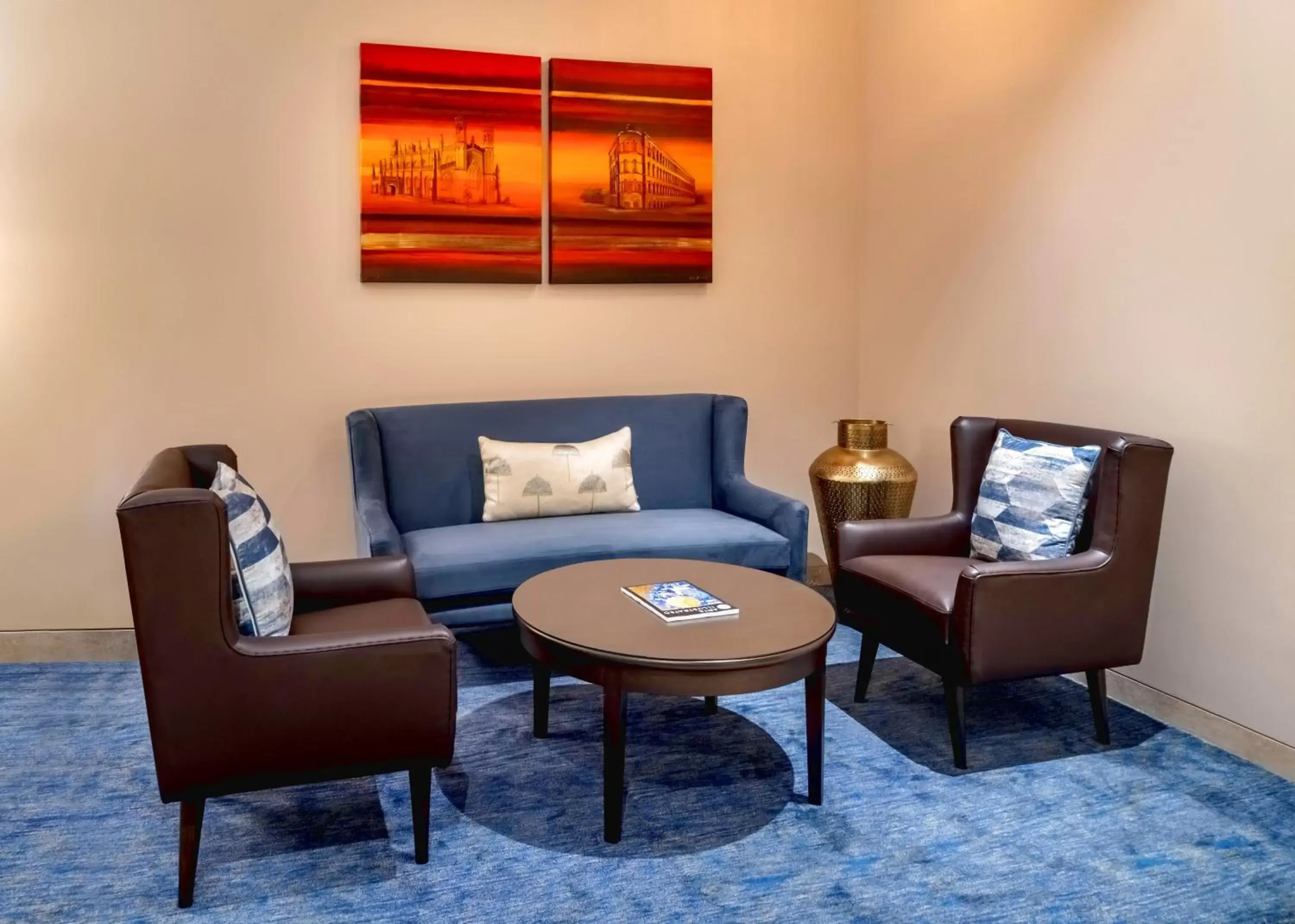 Living room in Kenilworth Hotel, Kolkata Living room in Kenilworth Hotel, Kolkata