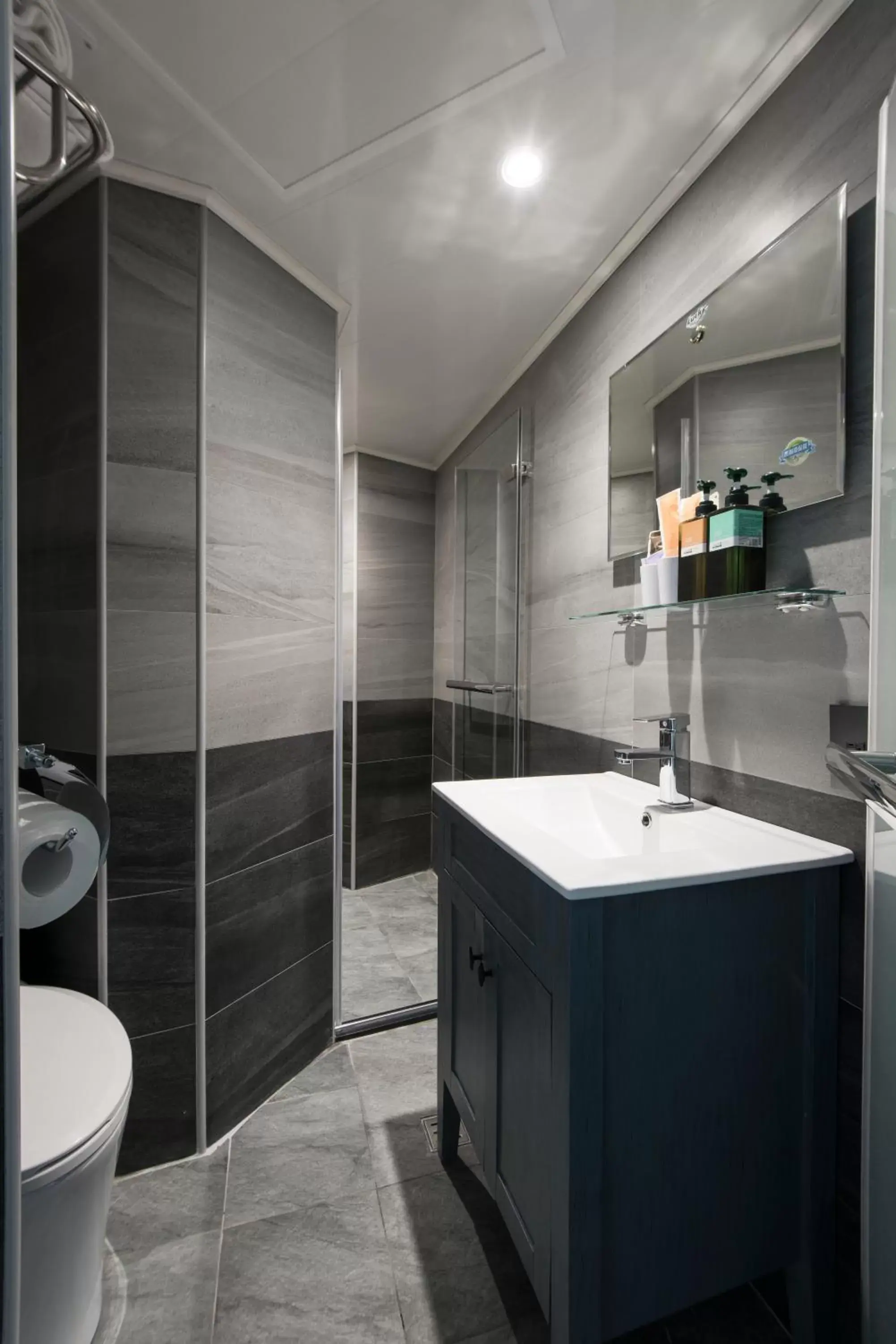 Bathroom in Raise Hotel Taichung