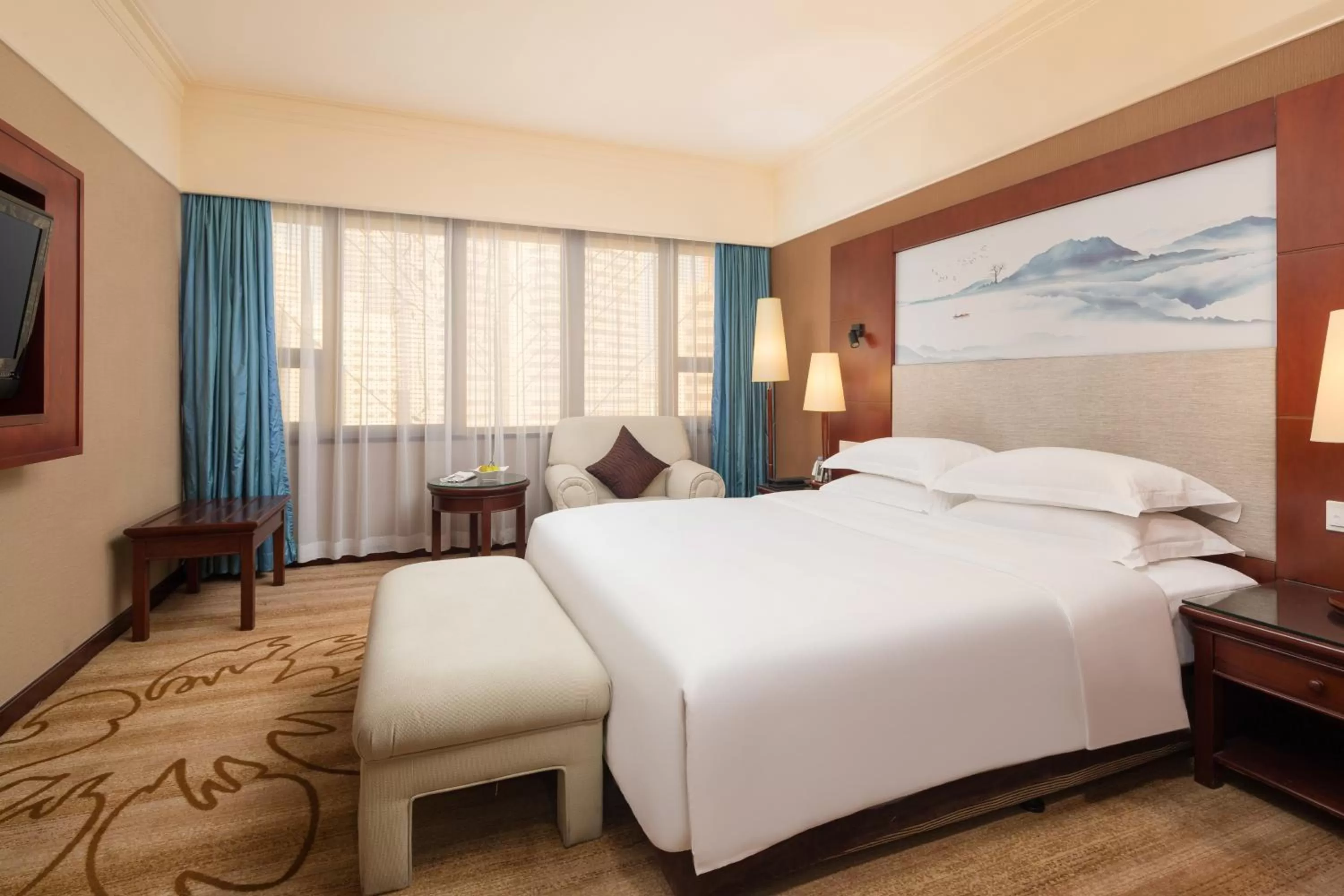 Bed in Shenzhen Sunshine Hotel, Luohu