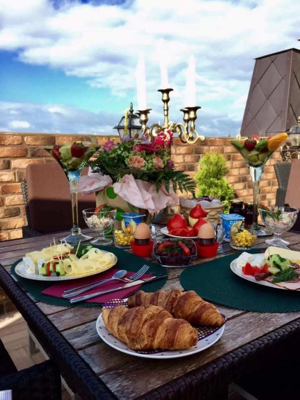 Garden in Belle Epoque Boutique (Adult Only)