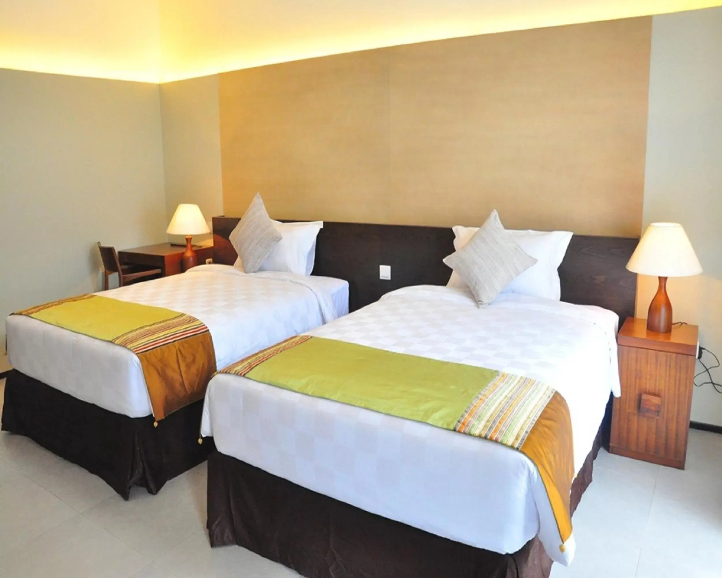 Bedroom, Bed in Hotel Neo+ Green Savana Sentul City