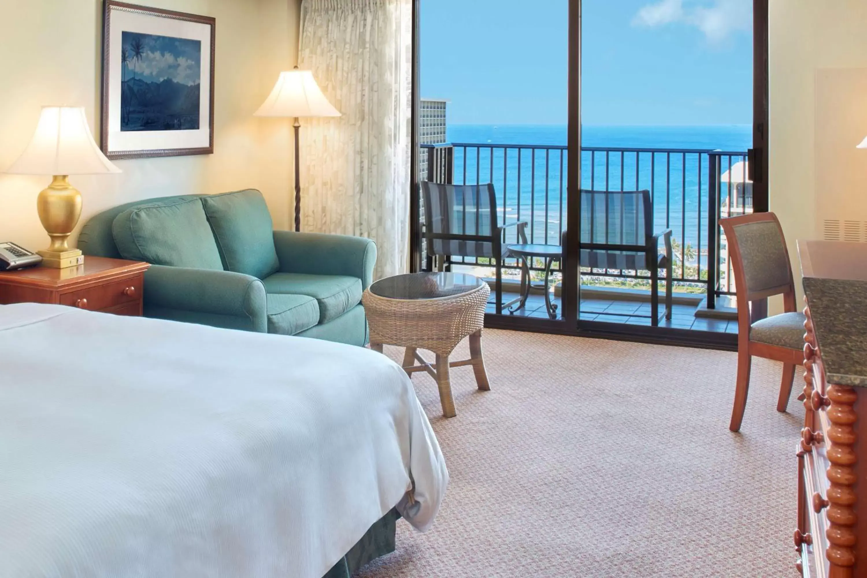 Bed, Seating Area in Hilton Hawaiian Village Waikiki Beach Resort