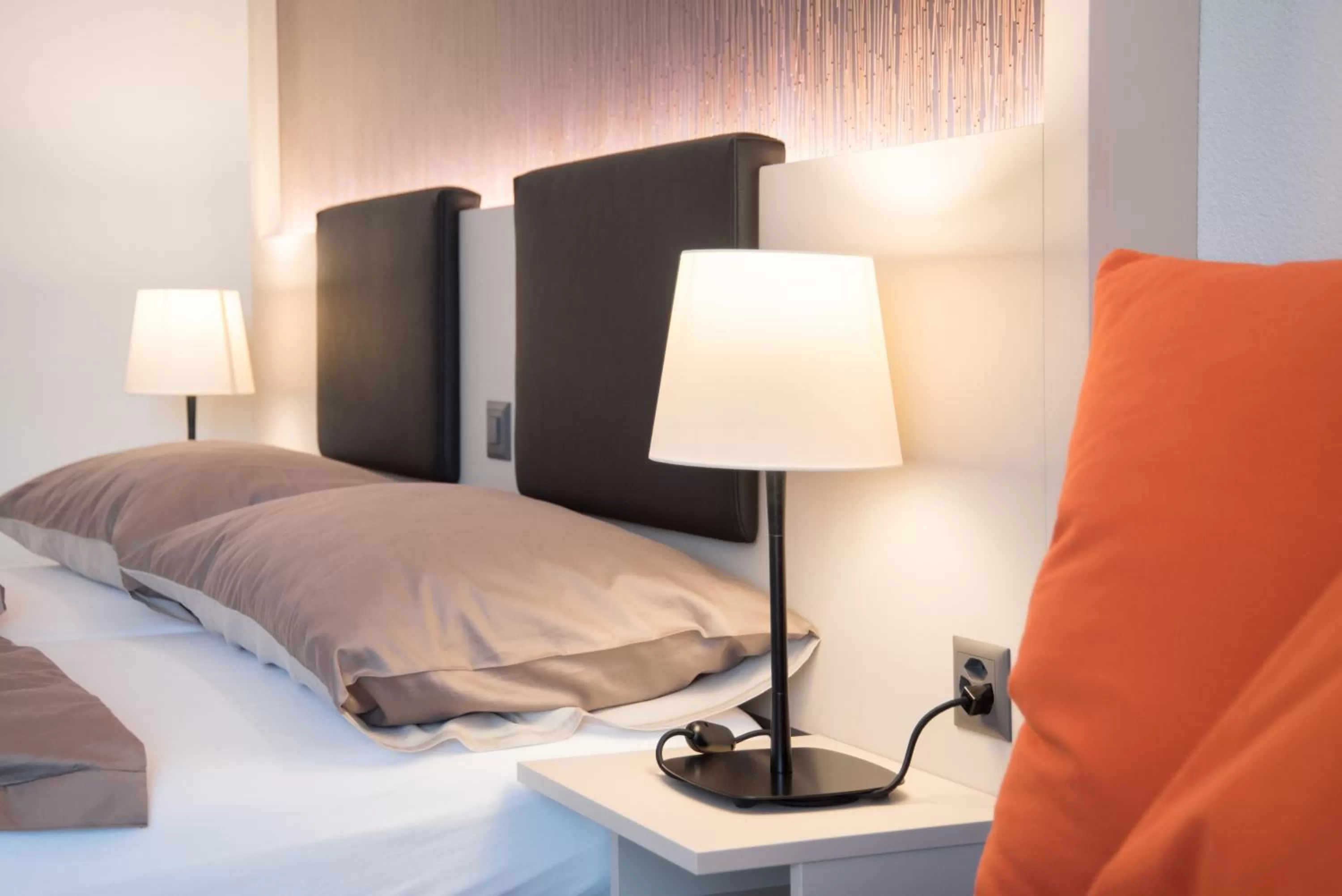 Decorative detail, Bed in Hotel Jardin Bern