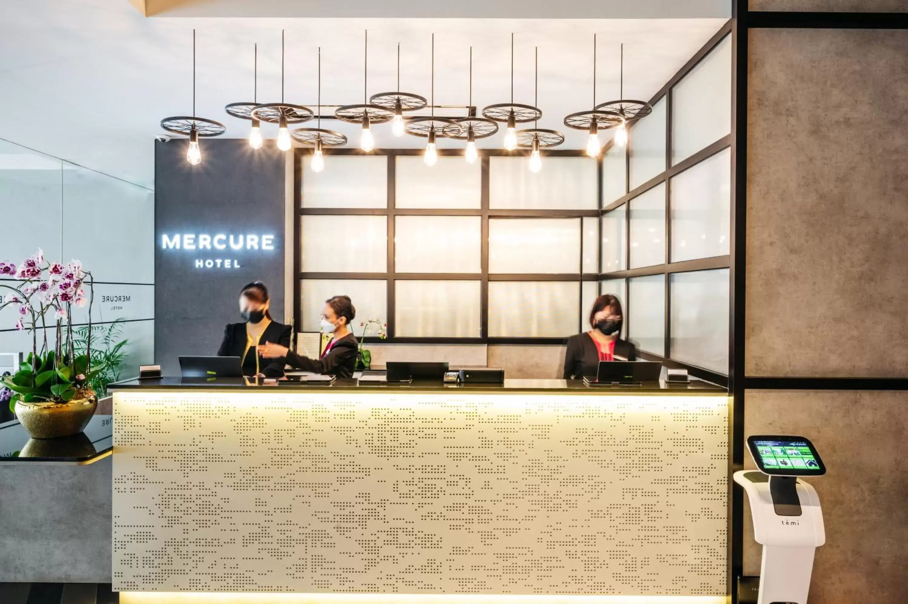 Lobby or reception, Lobby/Reception in Mercure Singapore Tyrwhitt