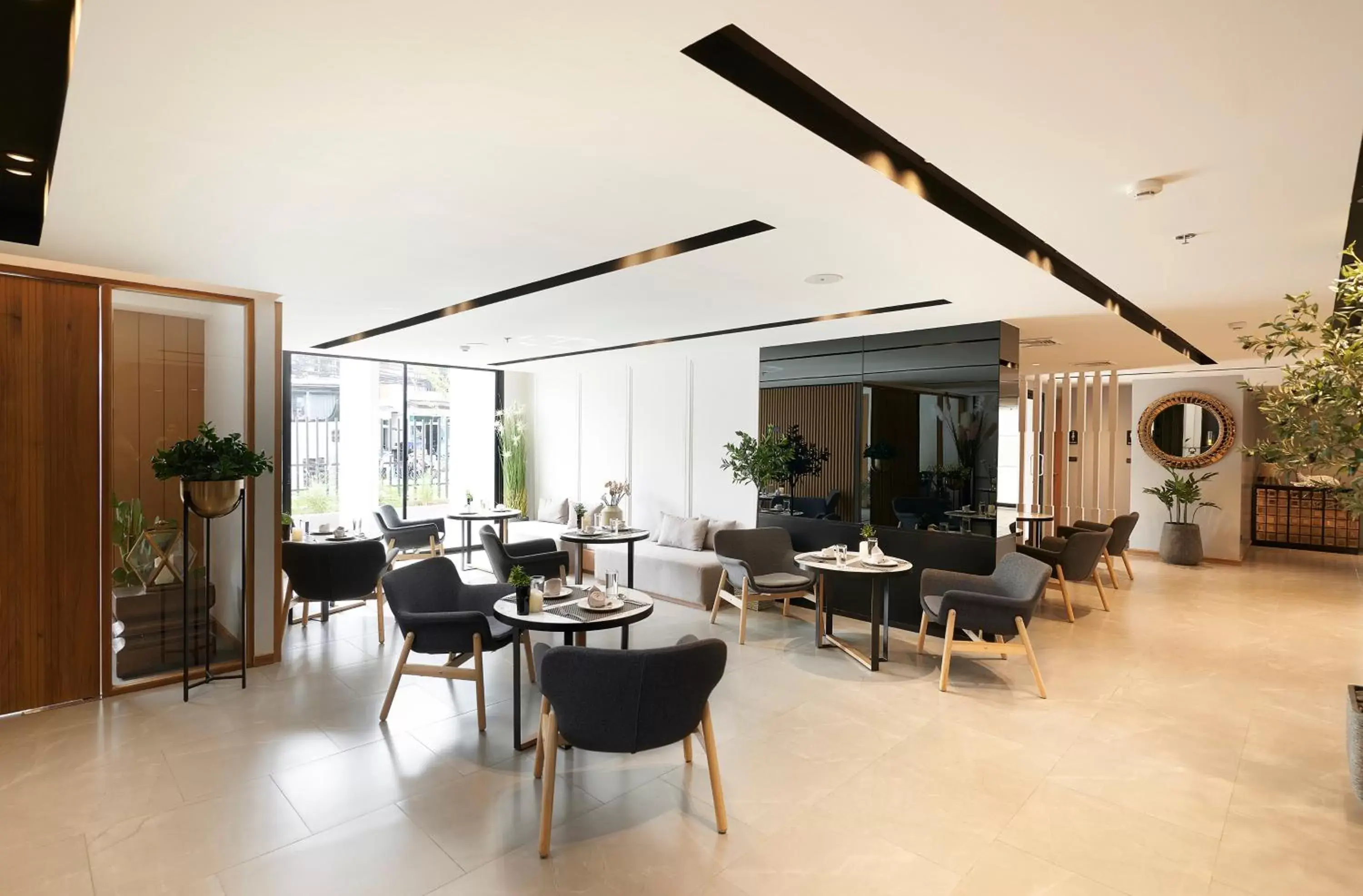 Restaurant/places to eat in Has Pattaya Restaurant/places to eat in Has Pattaya