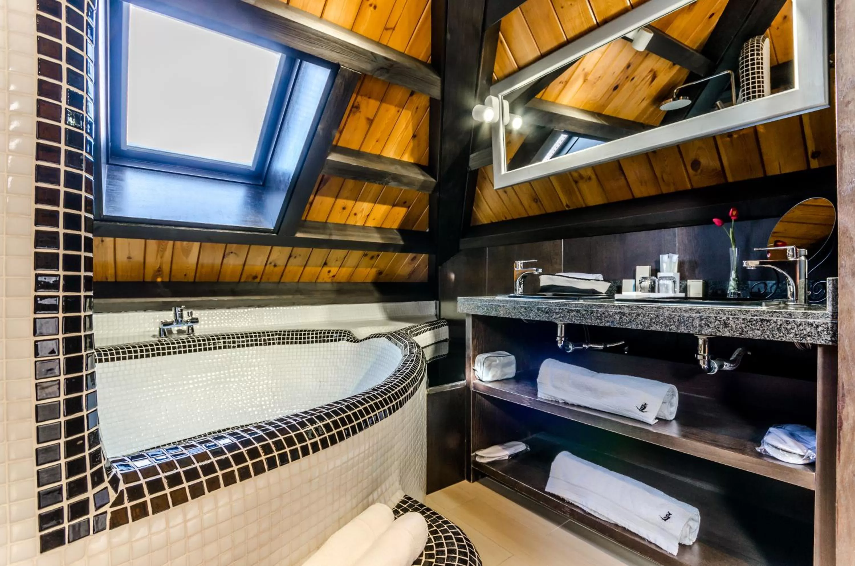 Bed in YIT Abentofail