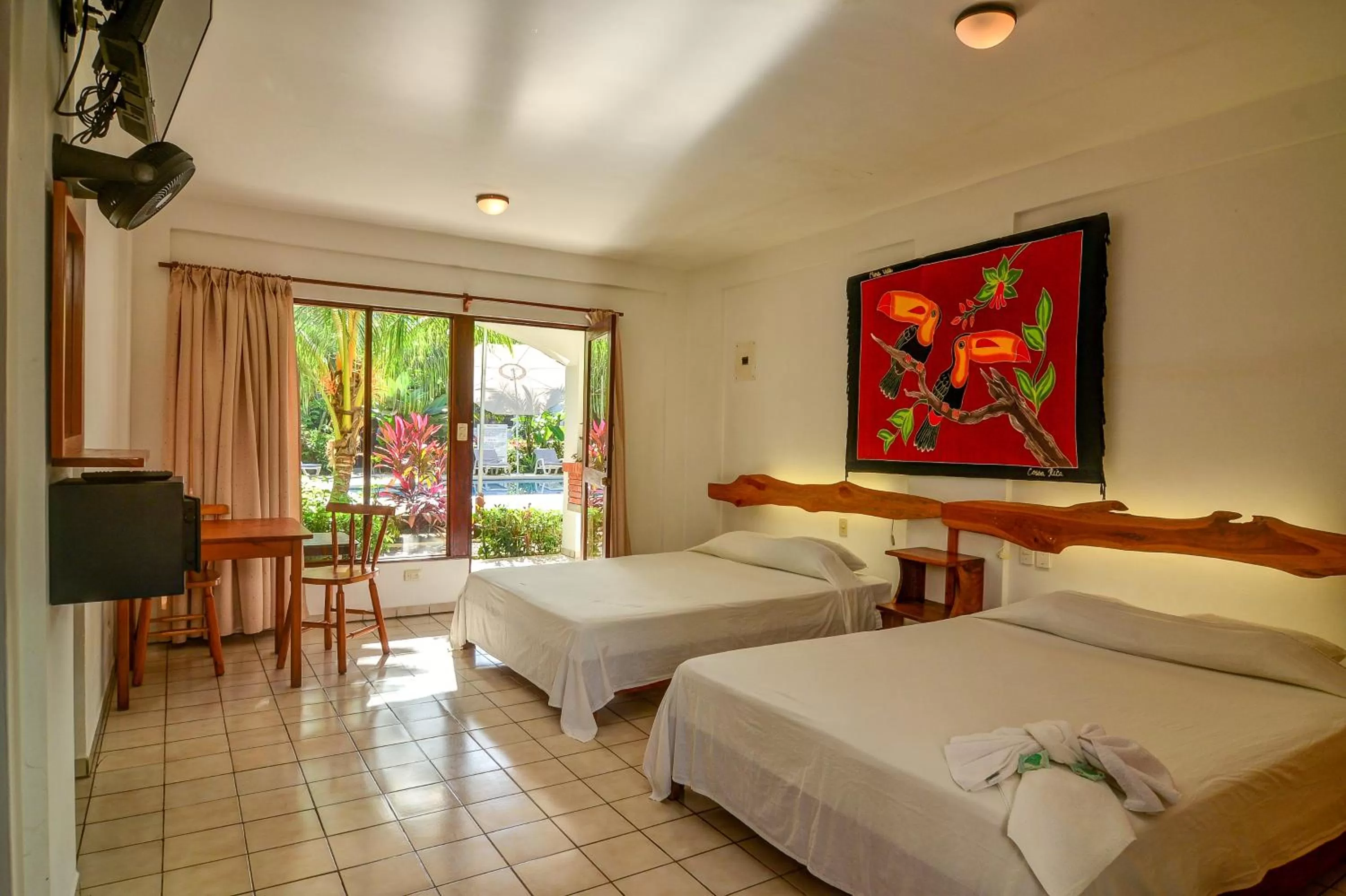 Balcony/Terrace, Bed in Hotel Pochote Grande