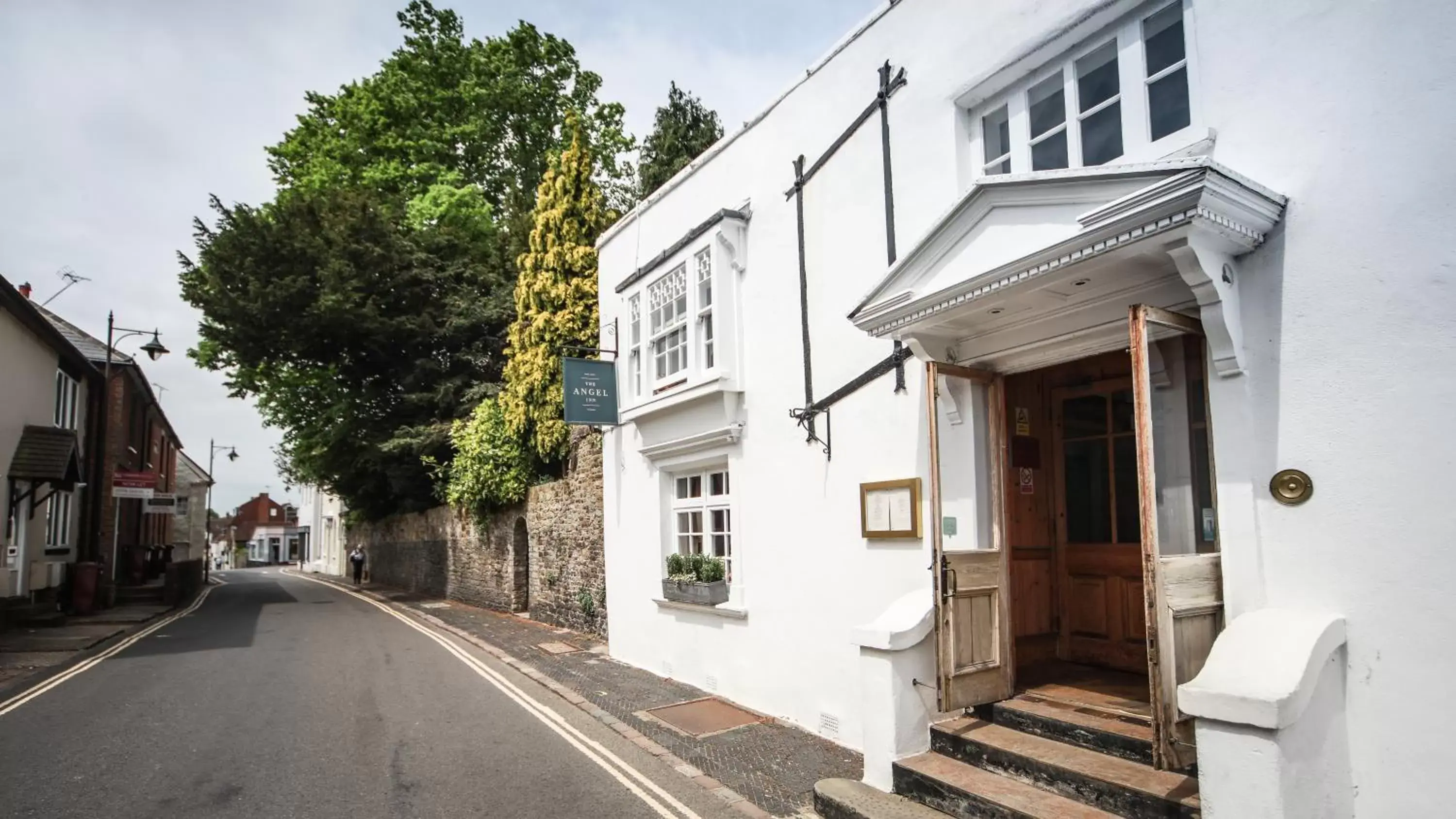 Facade/entrance in The Angel Inn, Petworth