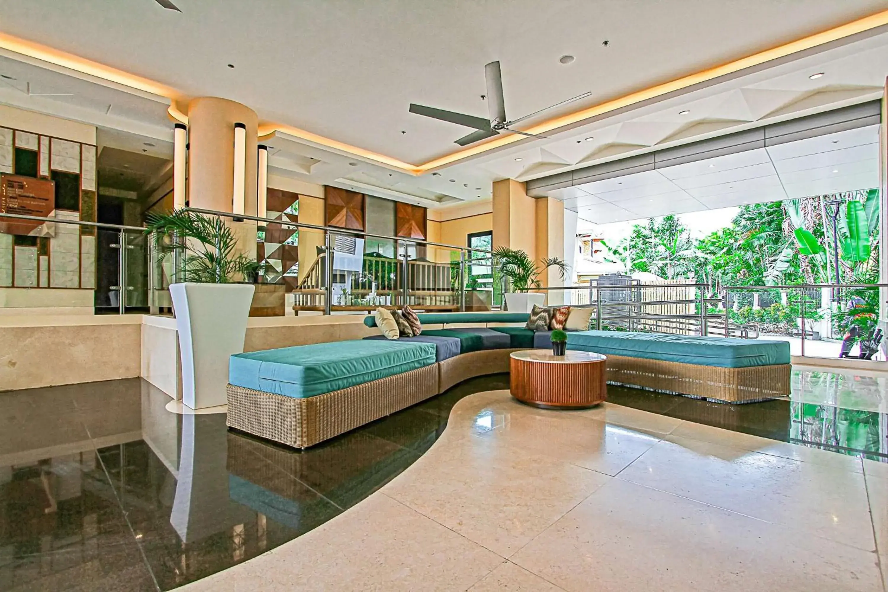 Lobby or reception in Best Western Plus The Ivywall Resort-Panglao Lobby or reception in Best Western Plus The Ivywall Resort-Panglao