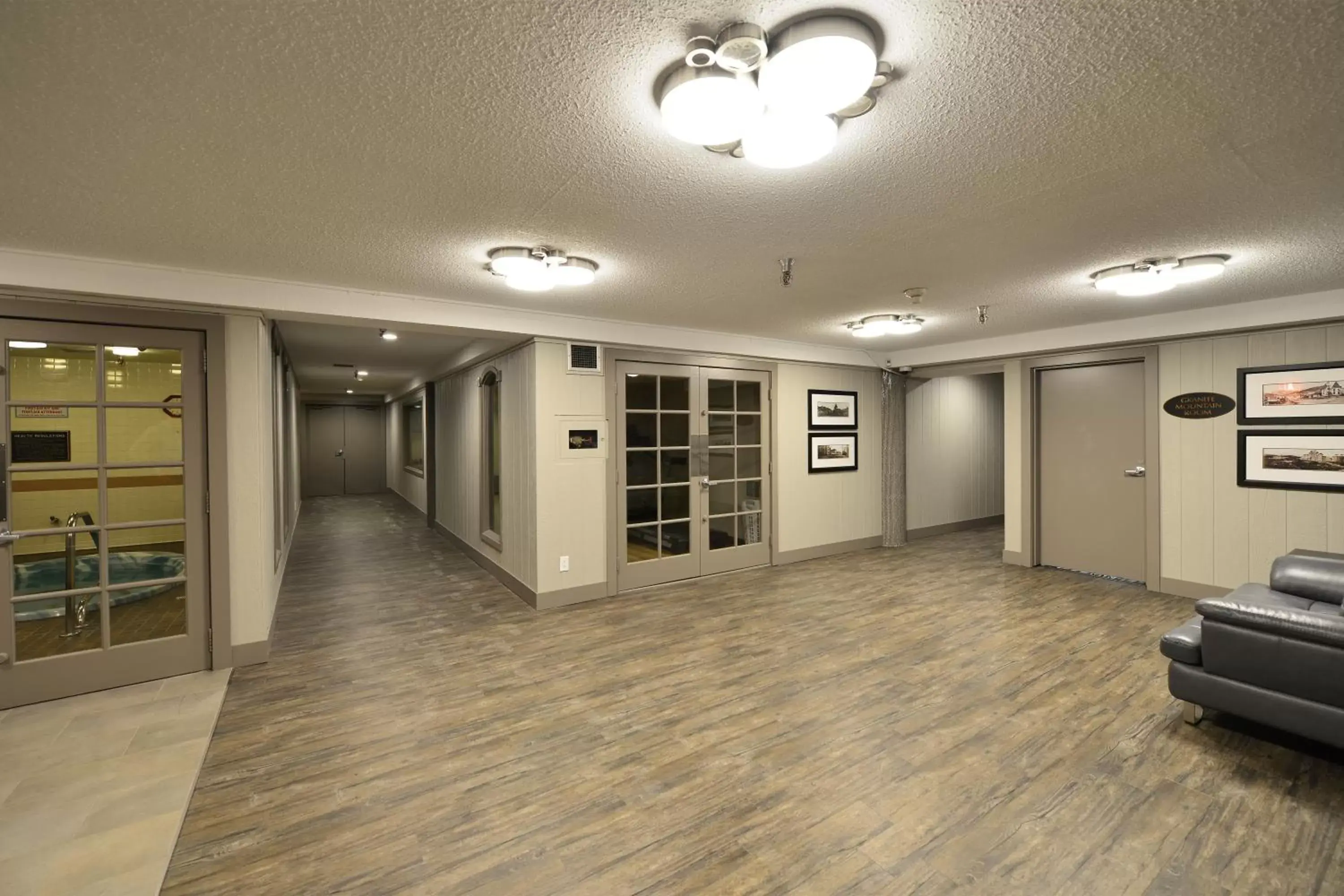 Area and facilities, Lobby/Reception in Prestige Mountain Resort Rossland