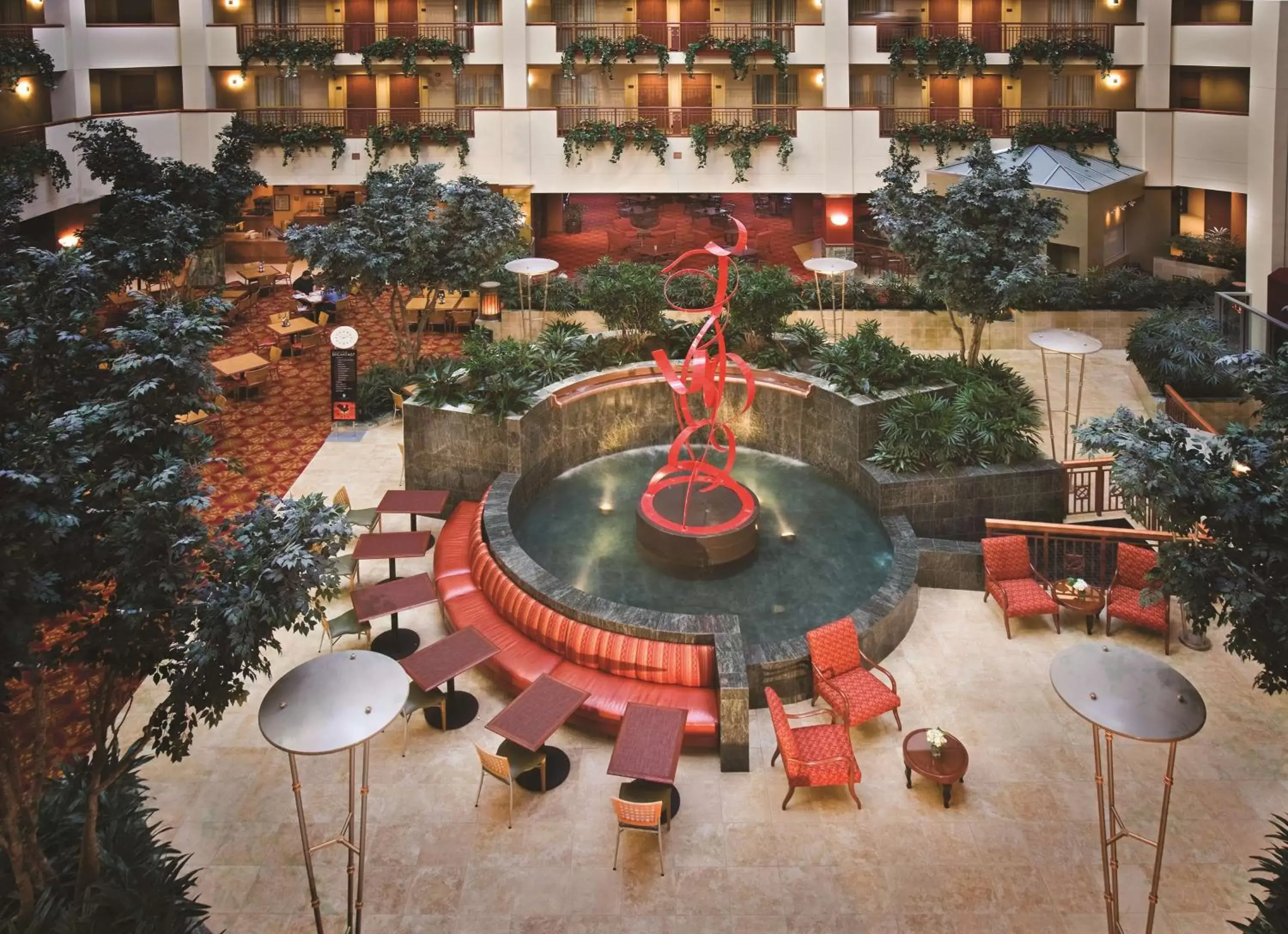 Lobby or reception in Embassy Suites Northwest Arkansas - Hotel, Spa & Convention Center