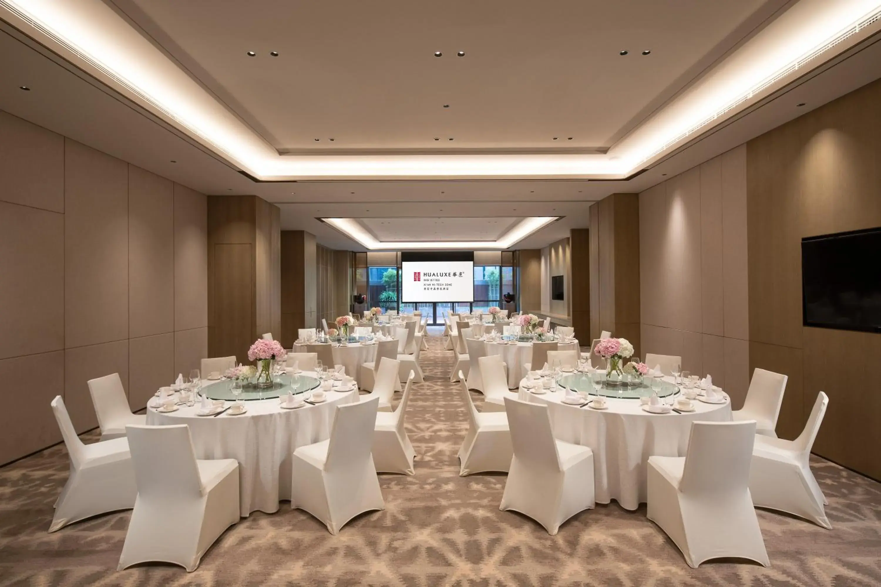 Restaurant/places to eat, Banquet Facilities in InterContinental Xi'an Hi-Tech Zone