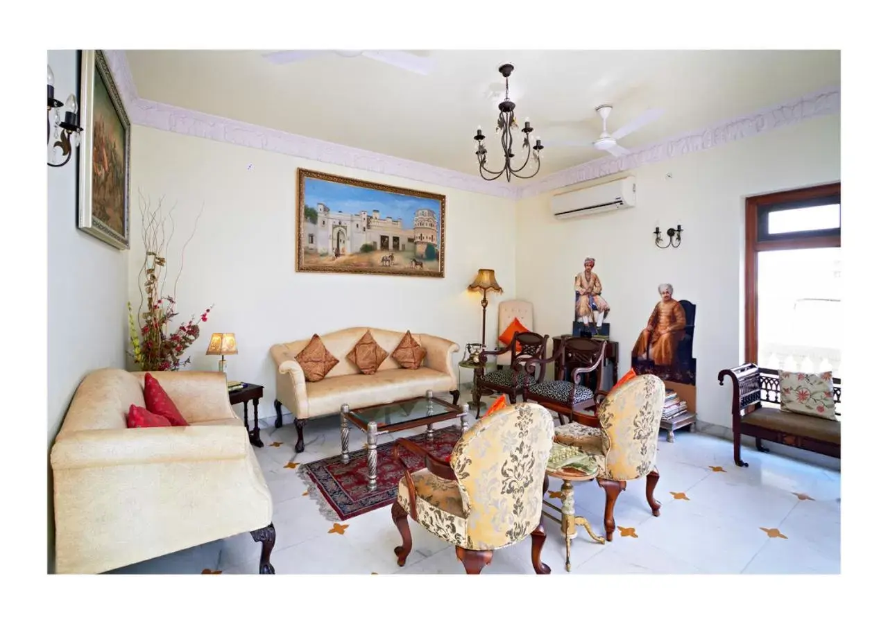 Lobby or reception, Seating Area in Dera Rawatsar - Heritage Hotel