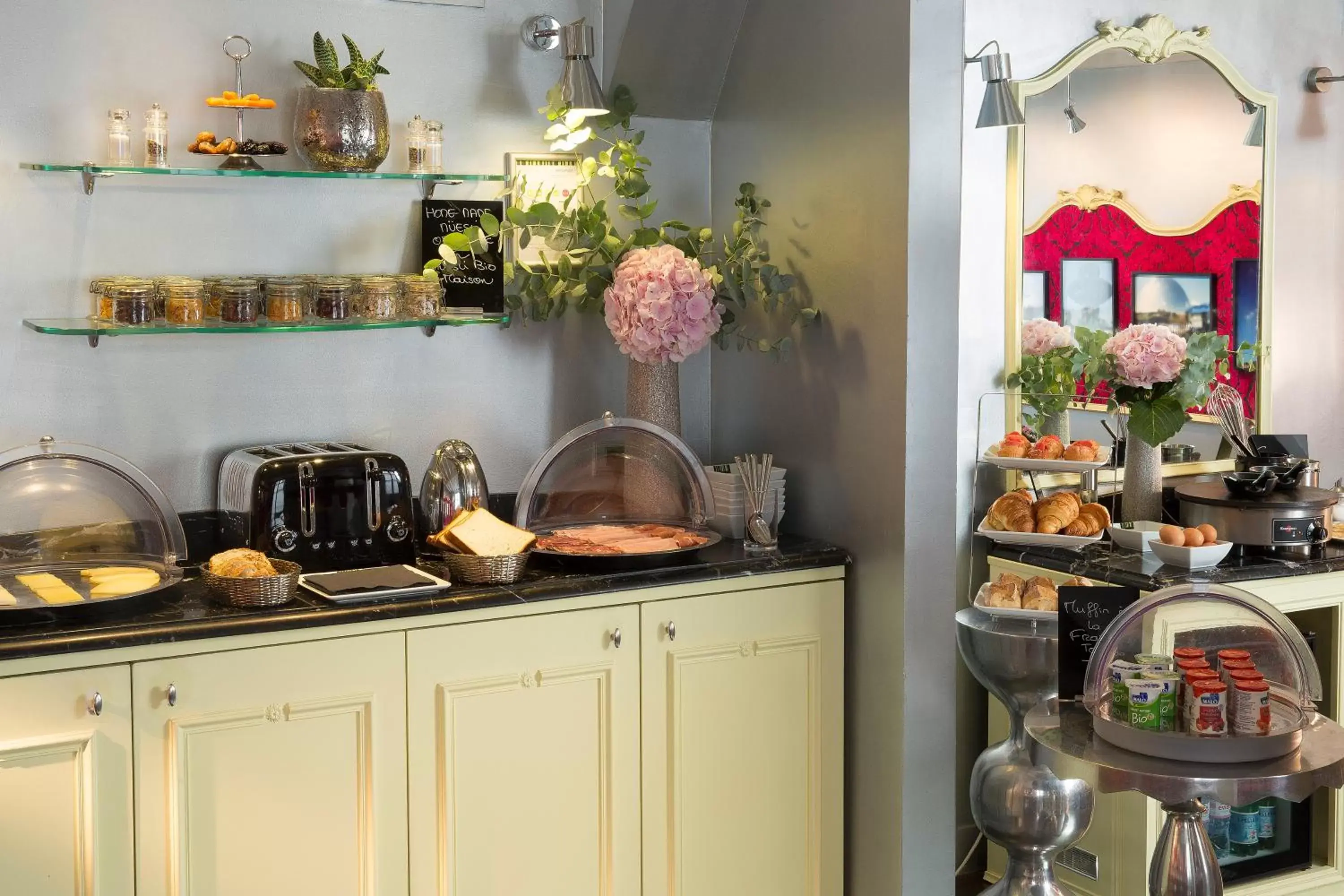 Food in Hotel Design Sorbonne Food in Hotel Design Sorbonne