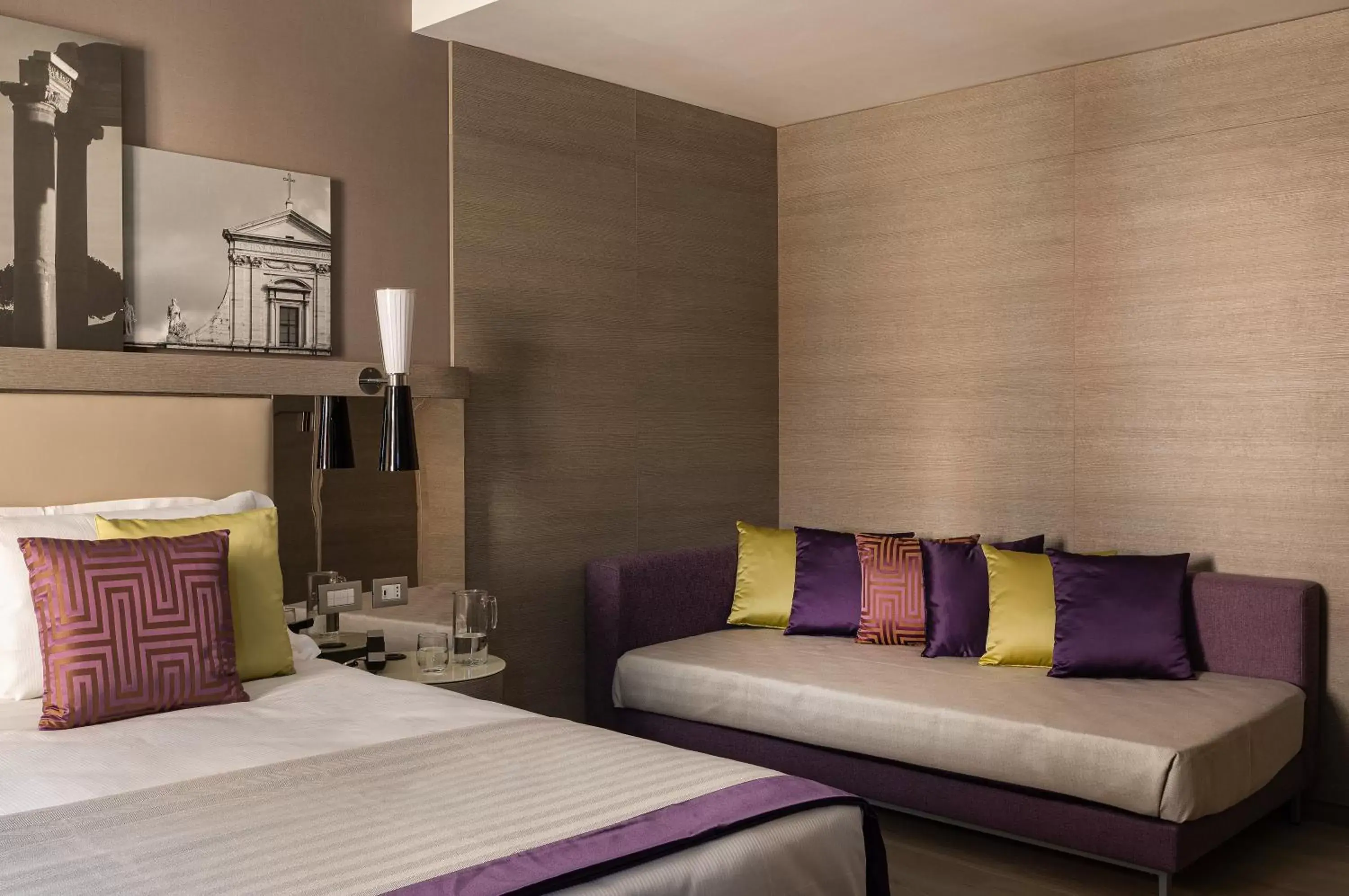 Bed in Orazio Palace Hotel
