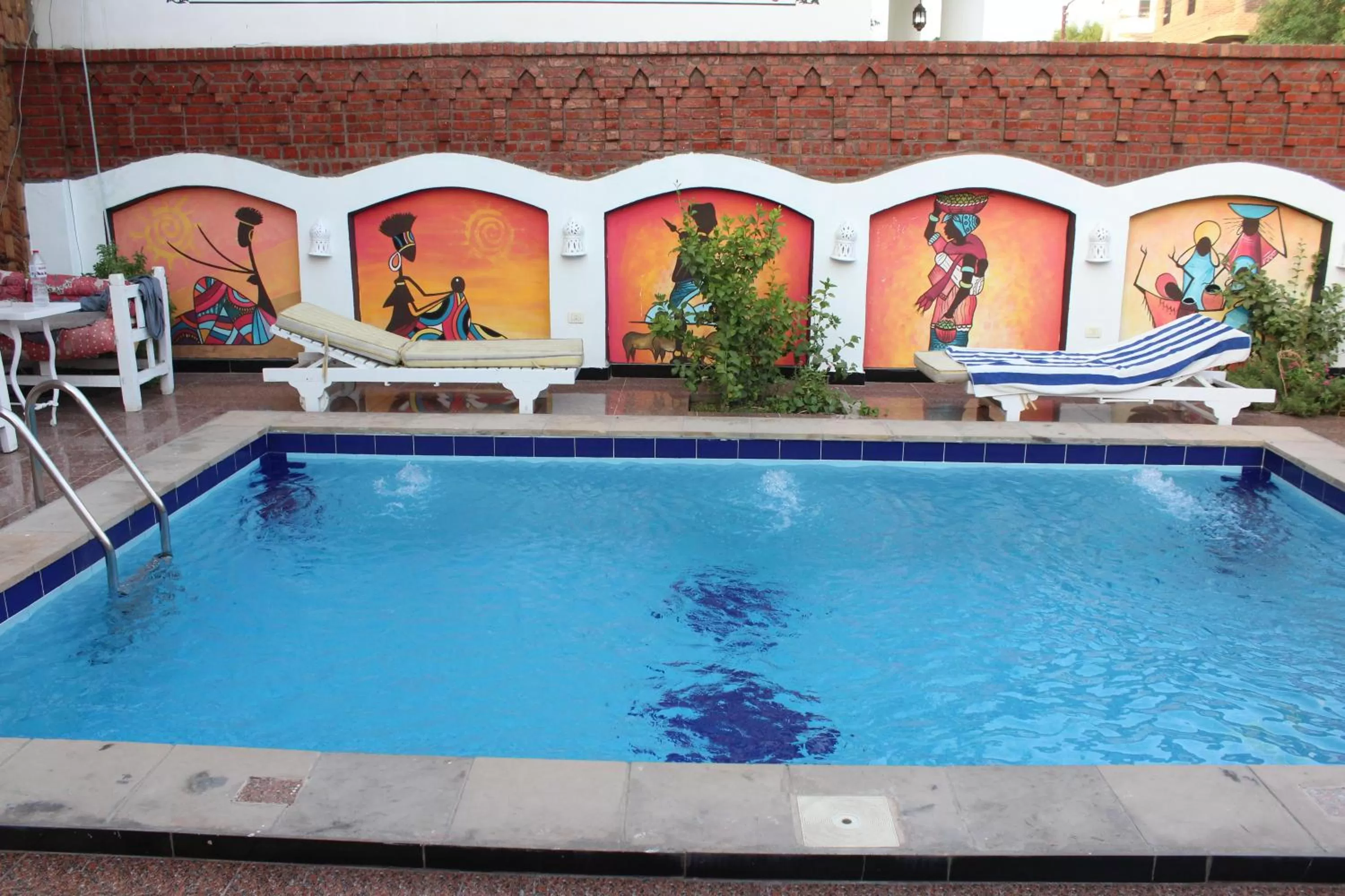 Mama Africa Apts & Studios