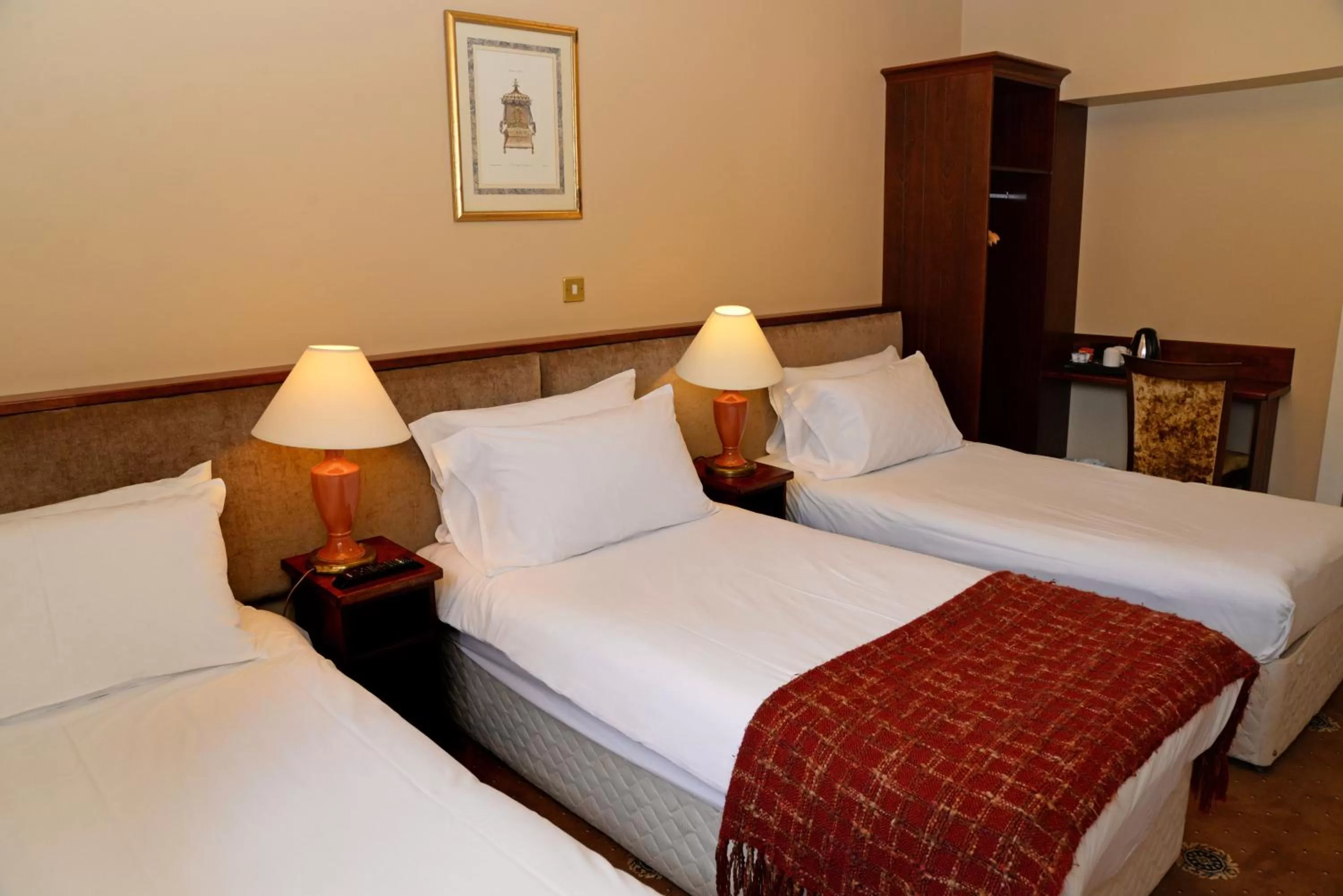 Coffee/tea facilities, Bed in Gabriel House Guesthouse