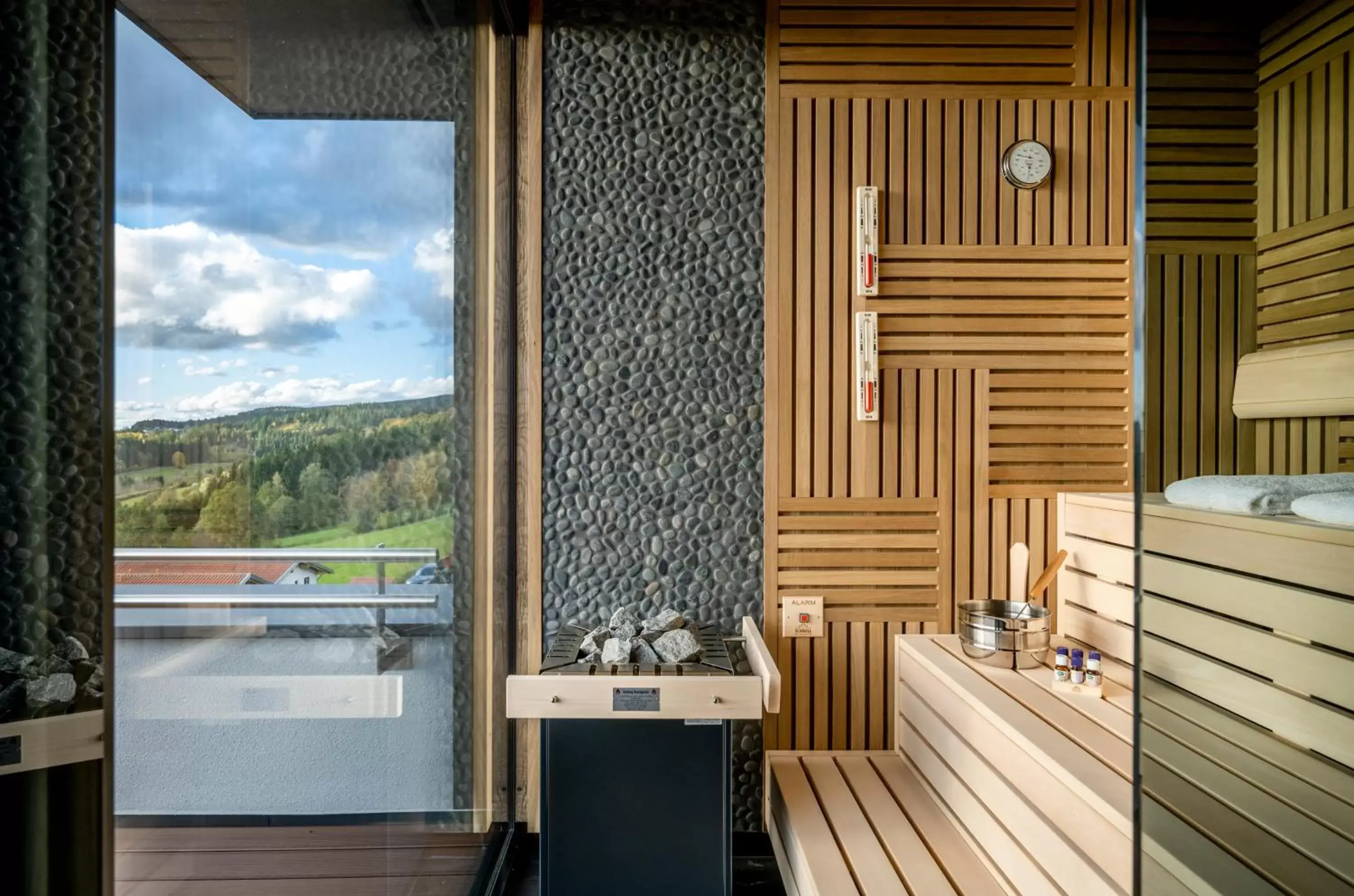 Hüttenhof - Wellnesshotel & Luxus-Bergchalets - Adults only