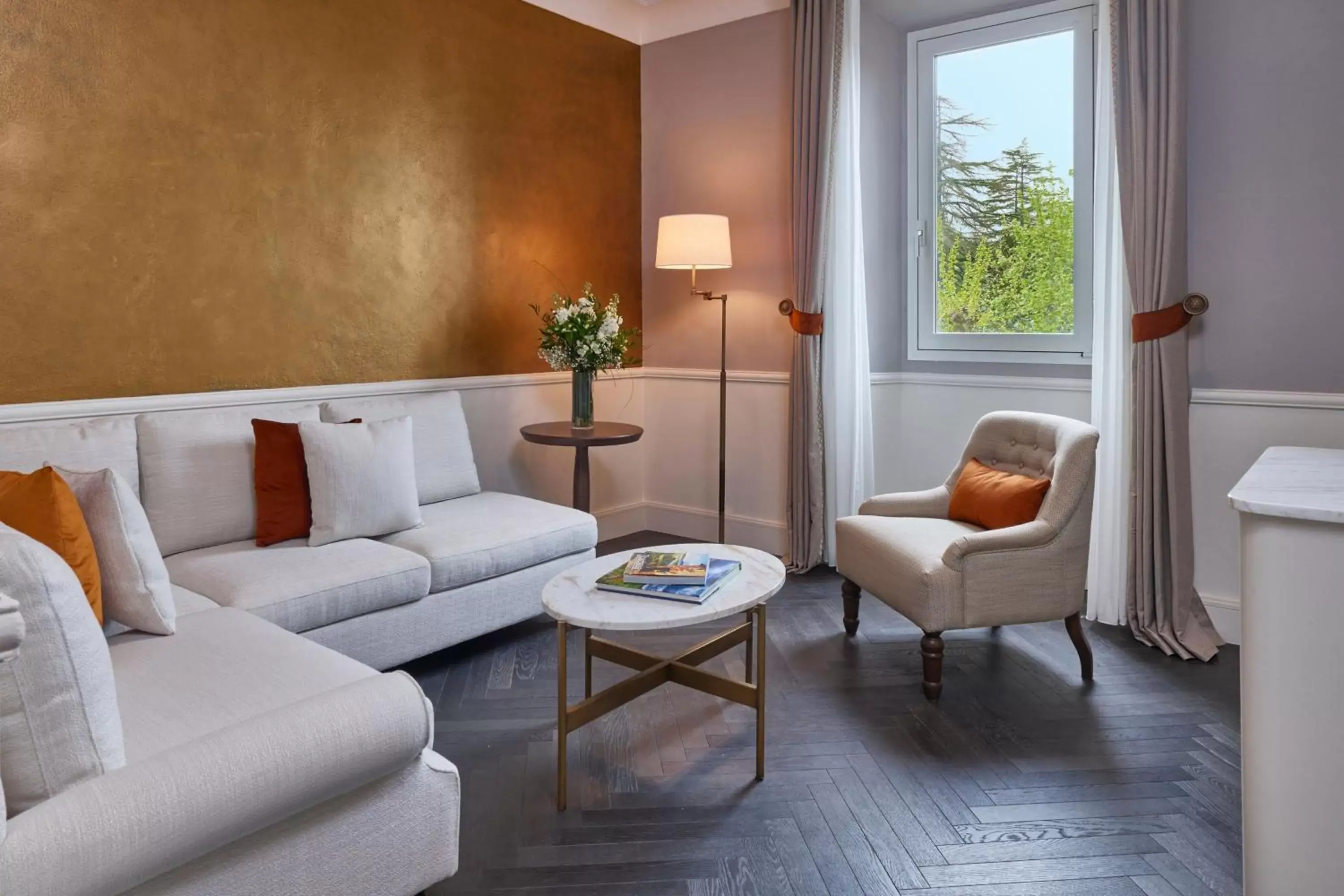 Bedroom, Seating Area in Grotta Giusti Thermal Spa Resort Tuscany, Autograph Collection