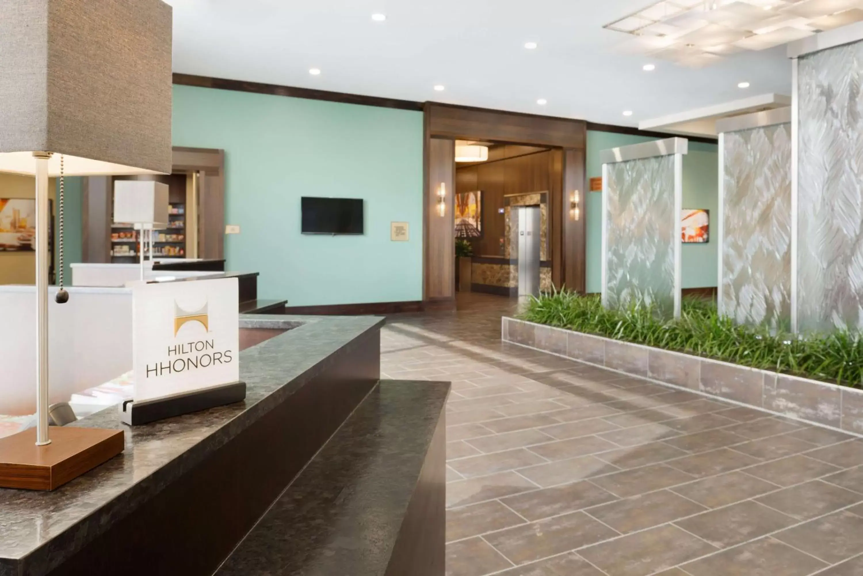 Lobby or reception, Lobby/Reception in Embassy Suites by Hilton Chicago Naperville