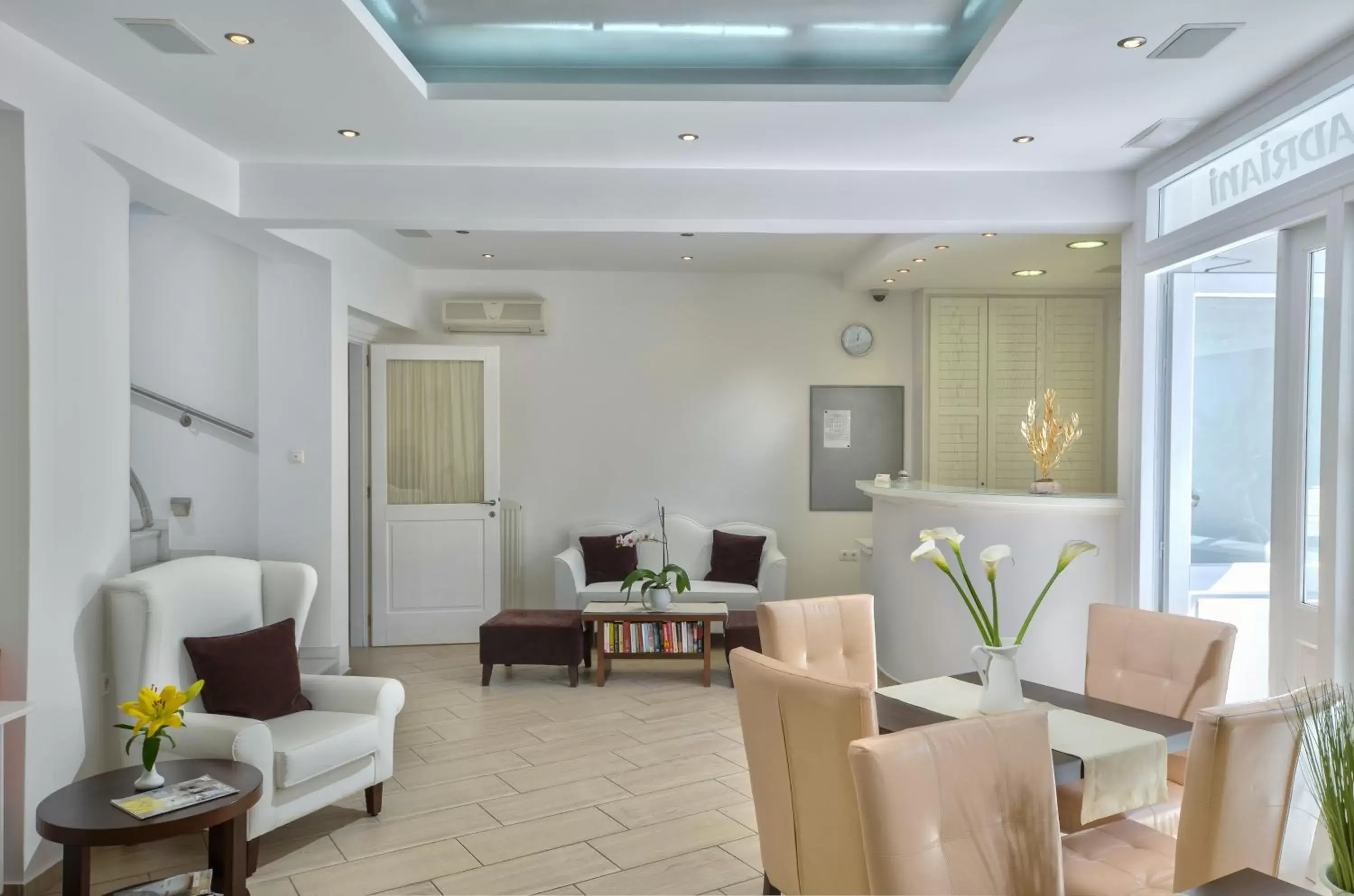 Living room in Adriani Hotel Living room in Adriani Hotel