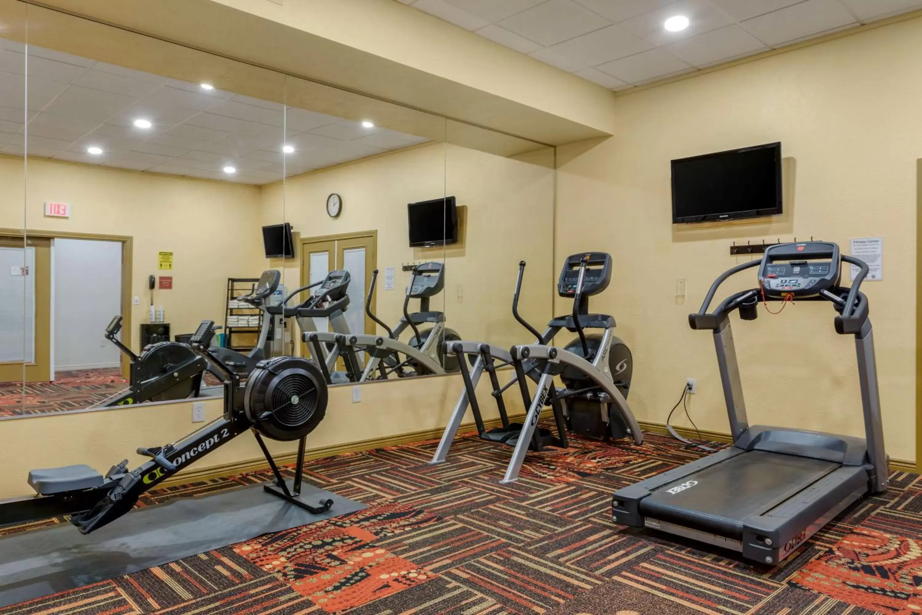 Spa and wellness centre/facilities, Fitness Center/Facilities in Best Western Red Hills