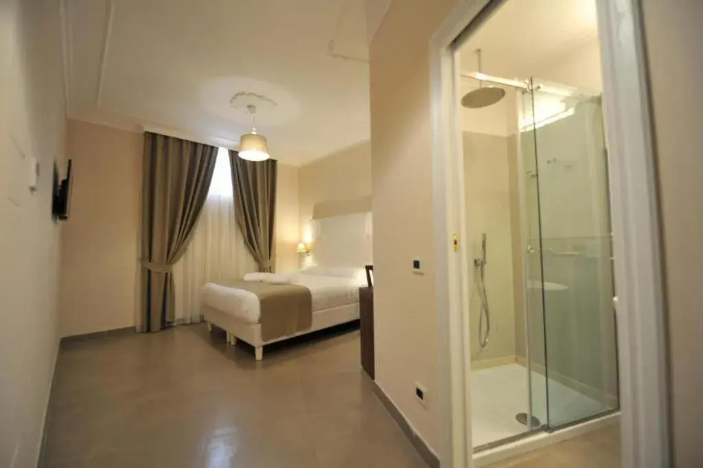 Bedroom, Bathroom in Villa Zaccardi