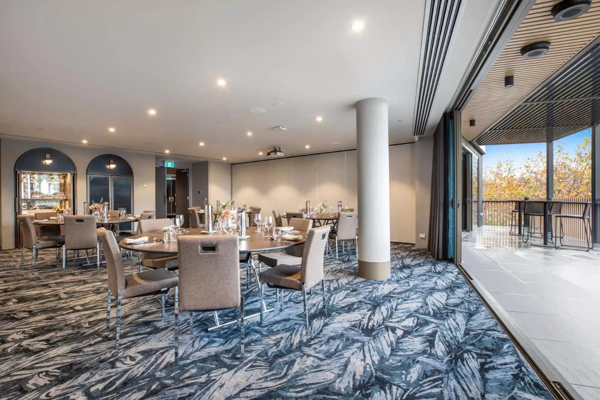 Meeting/conference room, Restaurant/Places to Eat in The Sebel Melbourne Ringwood