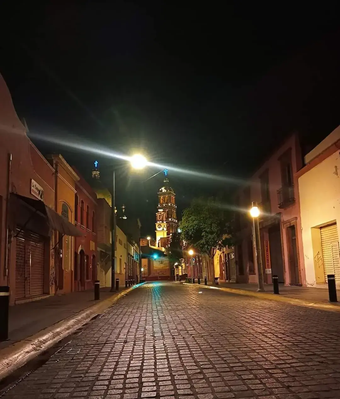 Neighborhood in Hotel Gomez de Celaya