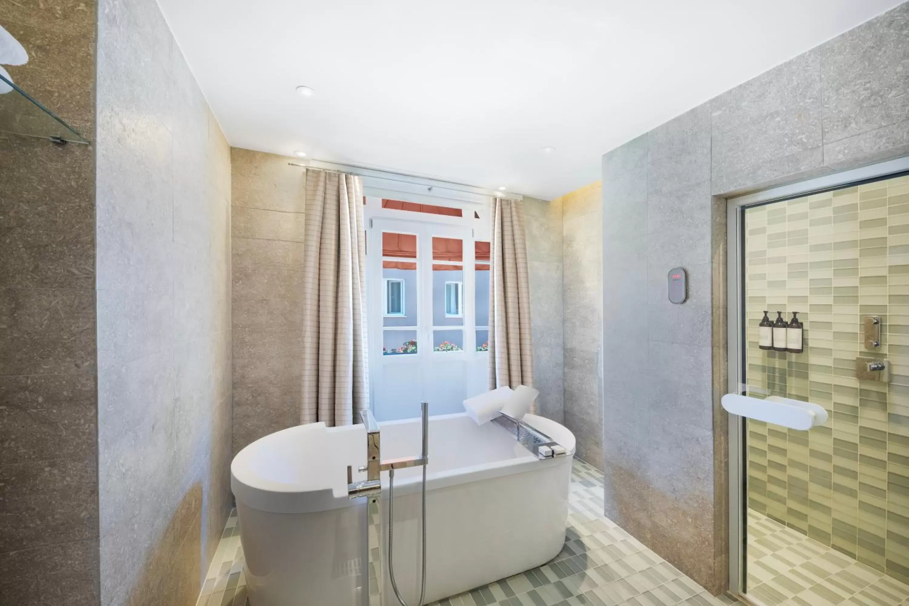 Bath, Bathroom in Park Hyatt Istanbul - Macka Palas
