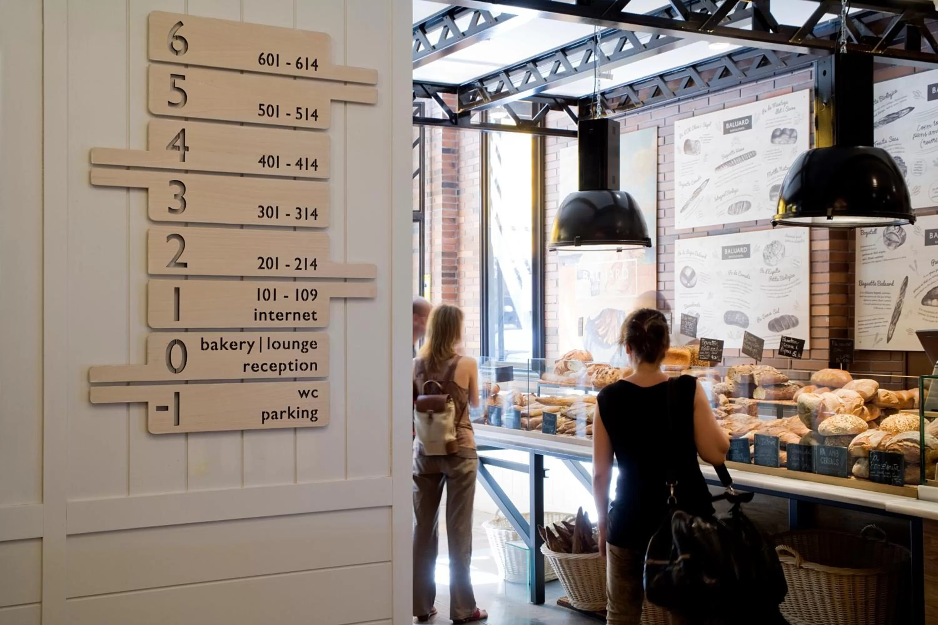 Lobby or reception in Praktik Bakery