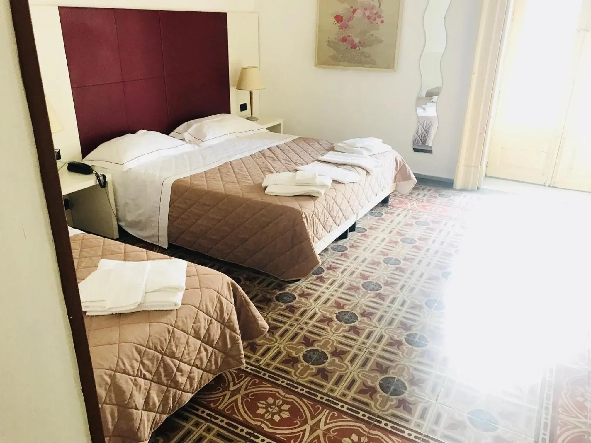 Bed in Santuzza Hotel Catania