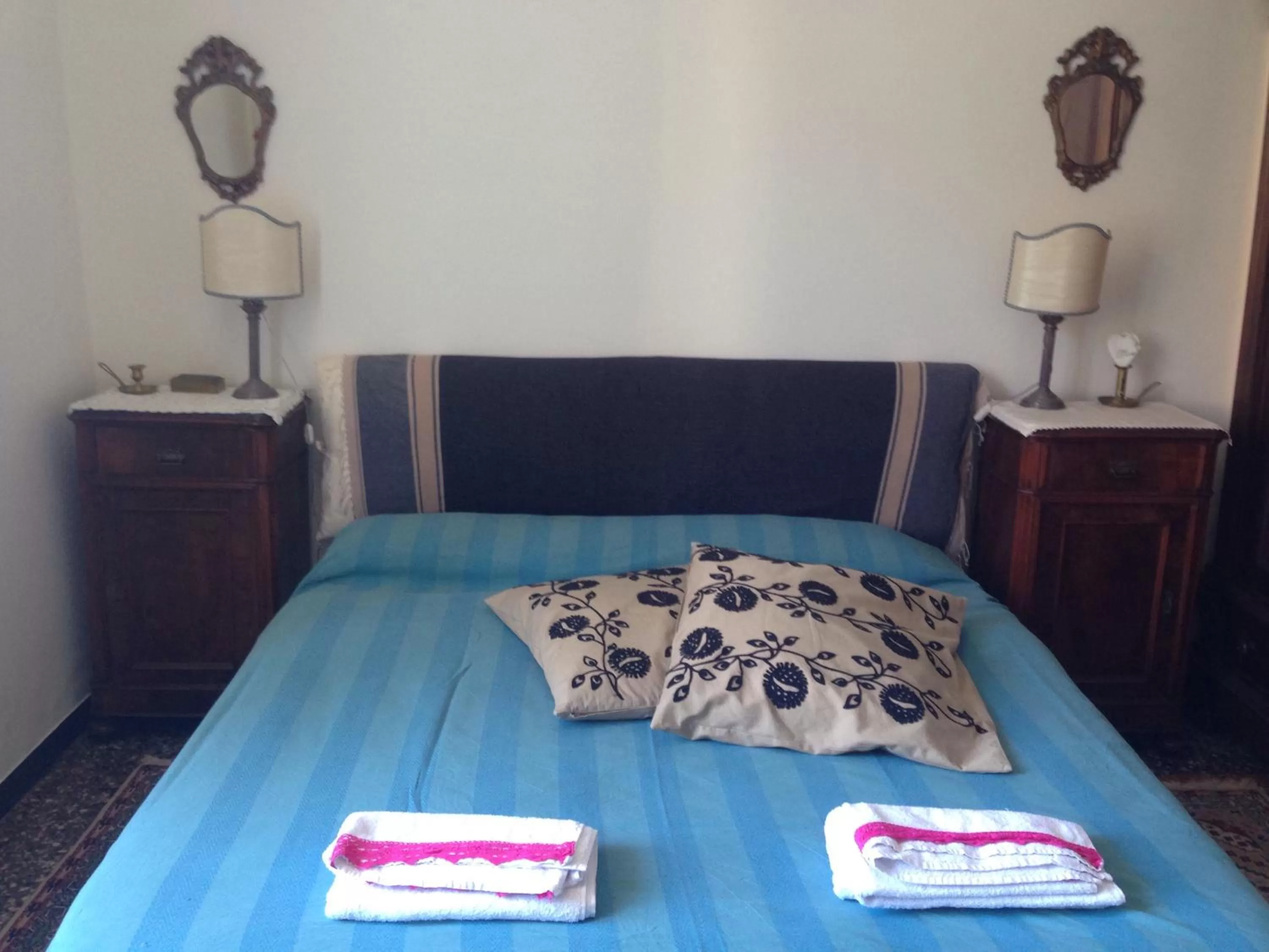 Bedroom, Bed in Il Ciottolo