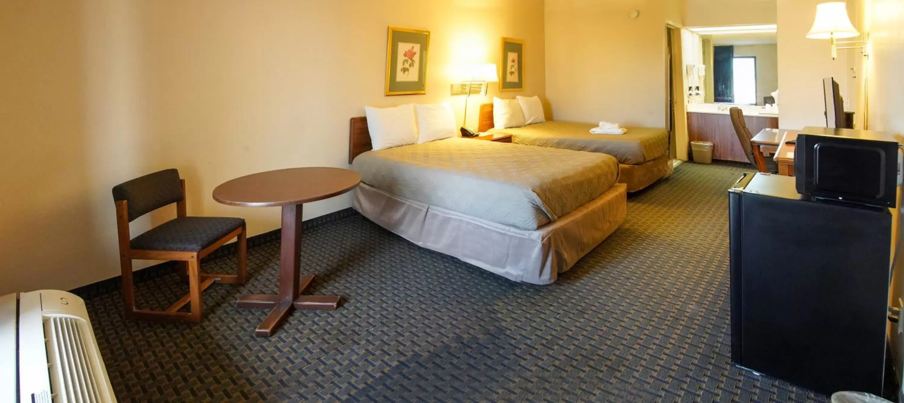 Bed in SureStay by Best Western Victoria