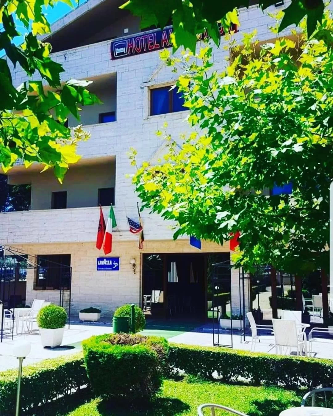 Hotel Ambasador Garden