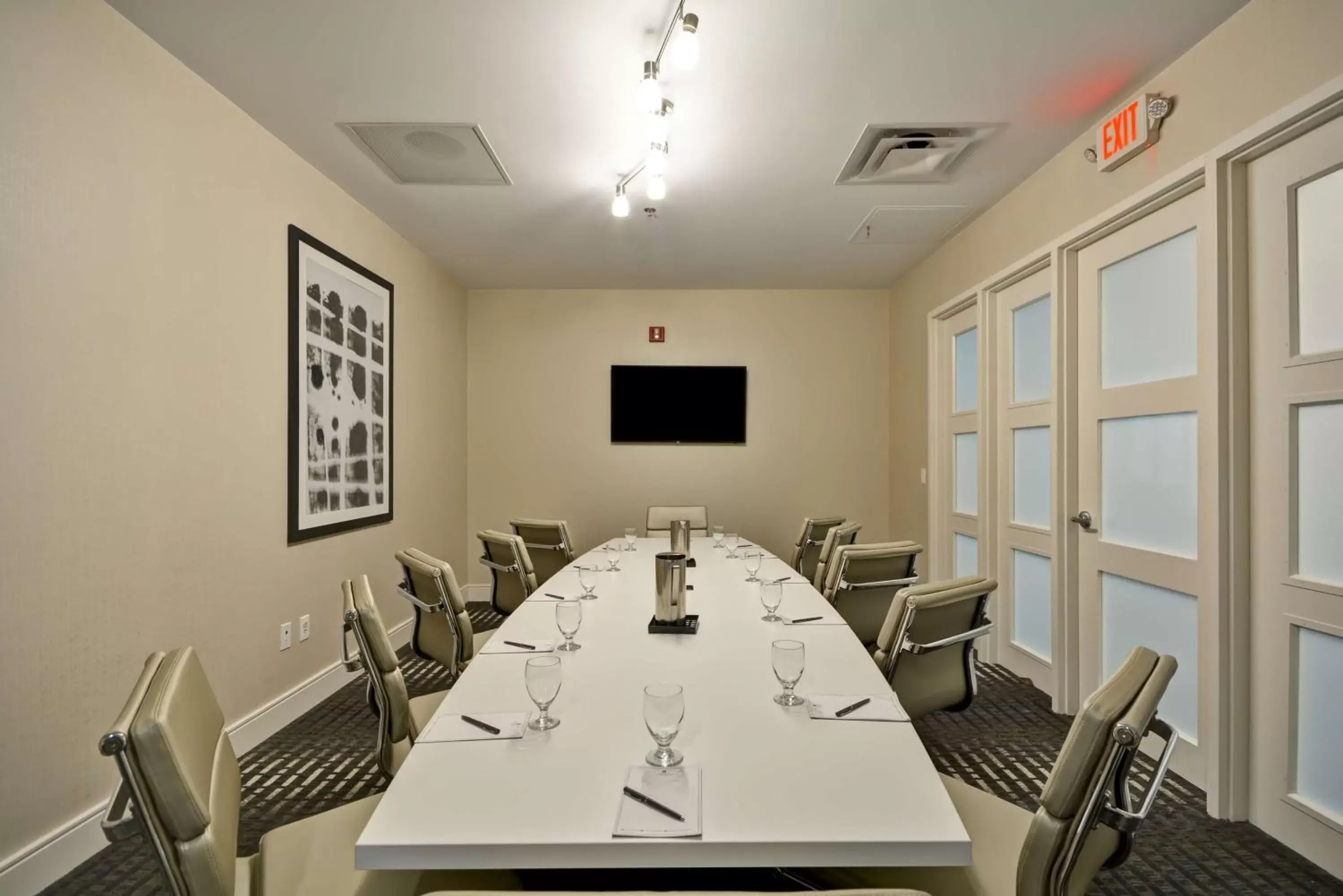 Meeting/conference room in Embassy Suites Charlotte