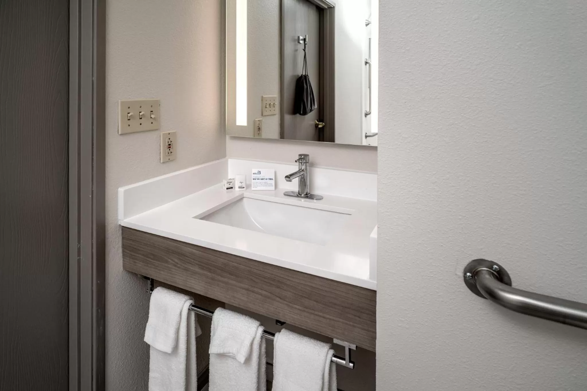 Bathroom in Holiday Inn Express - Charleston/Kanawha City by IHG