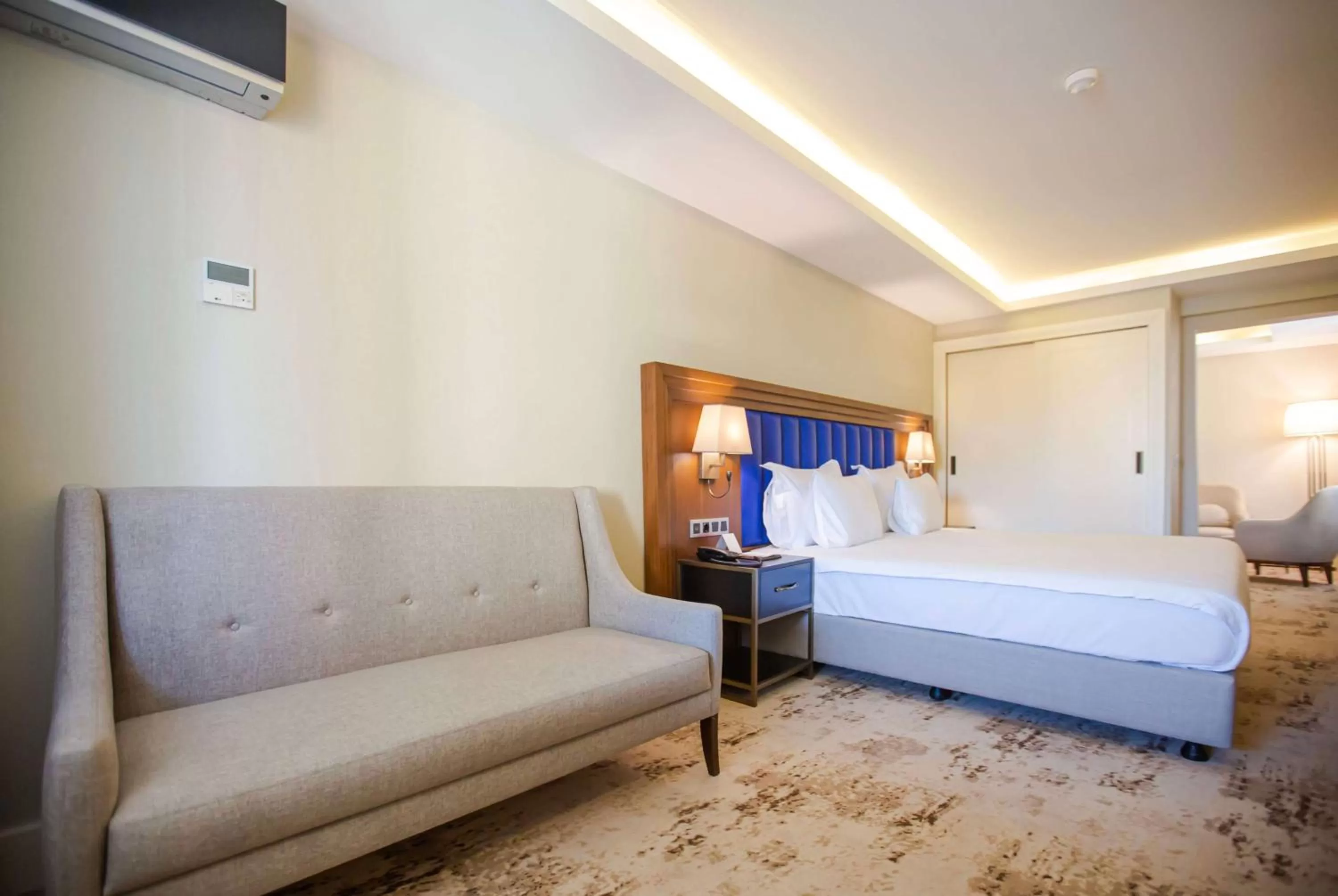 Bed in Ramada Plaza Sultanahmet