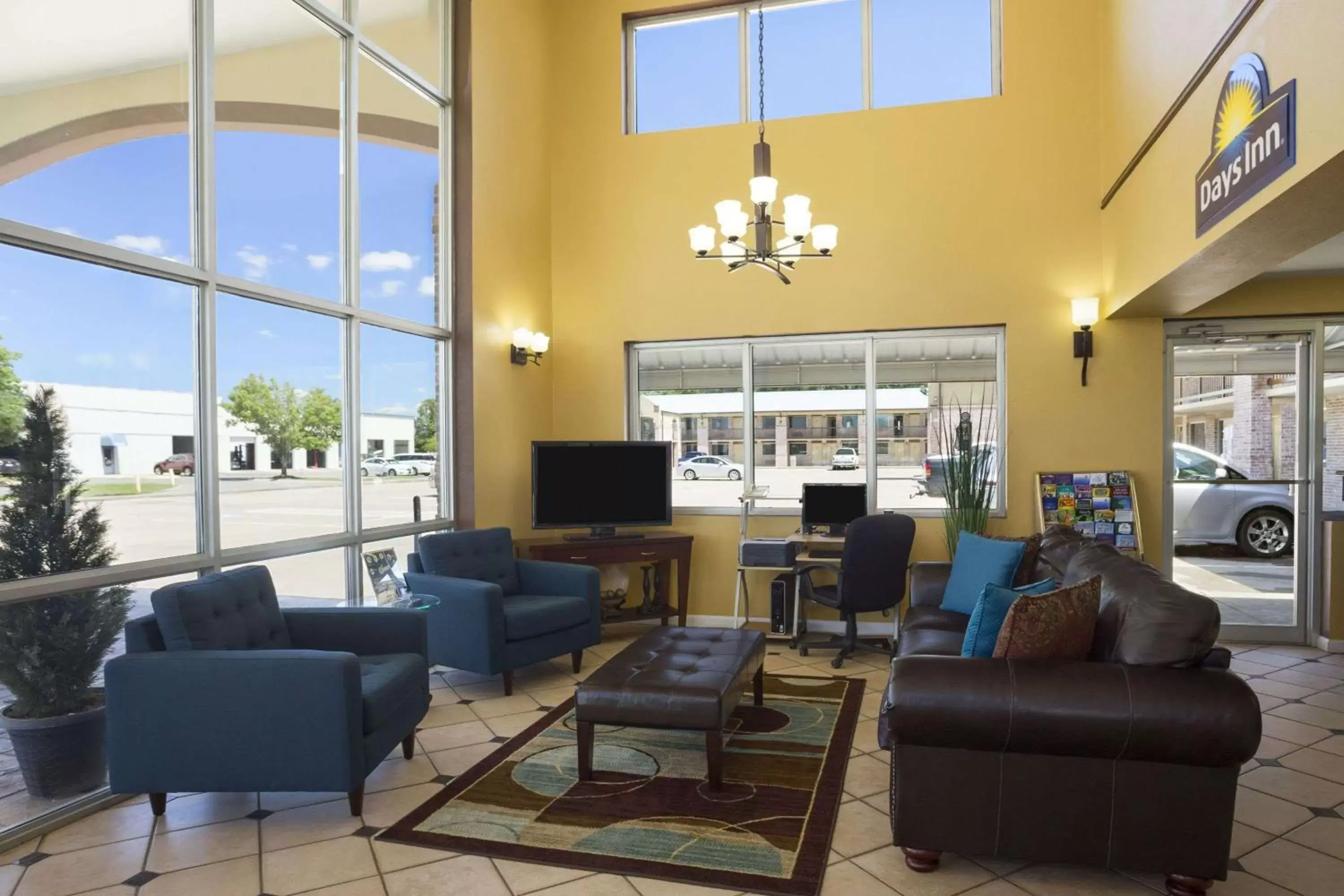 Lobby or reception, Seating Area in Days Inn by Wyndham Conway