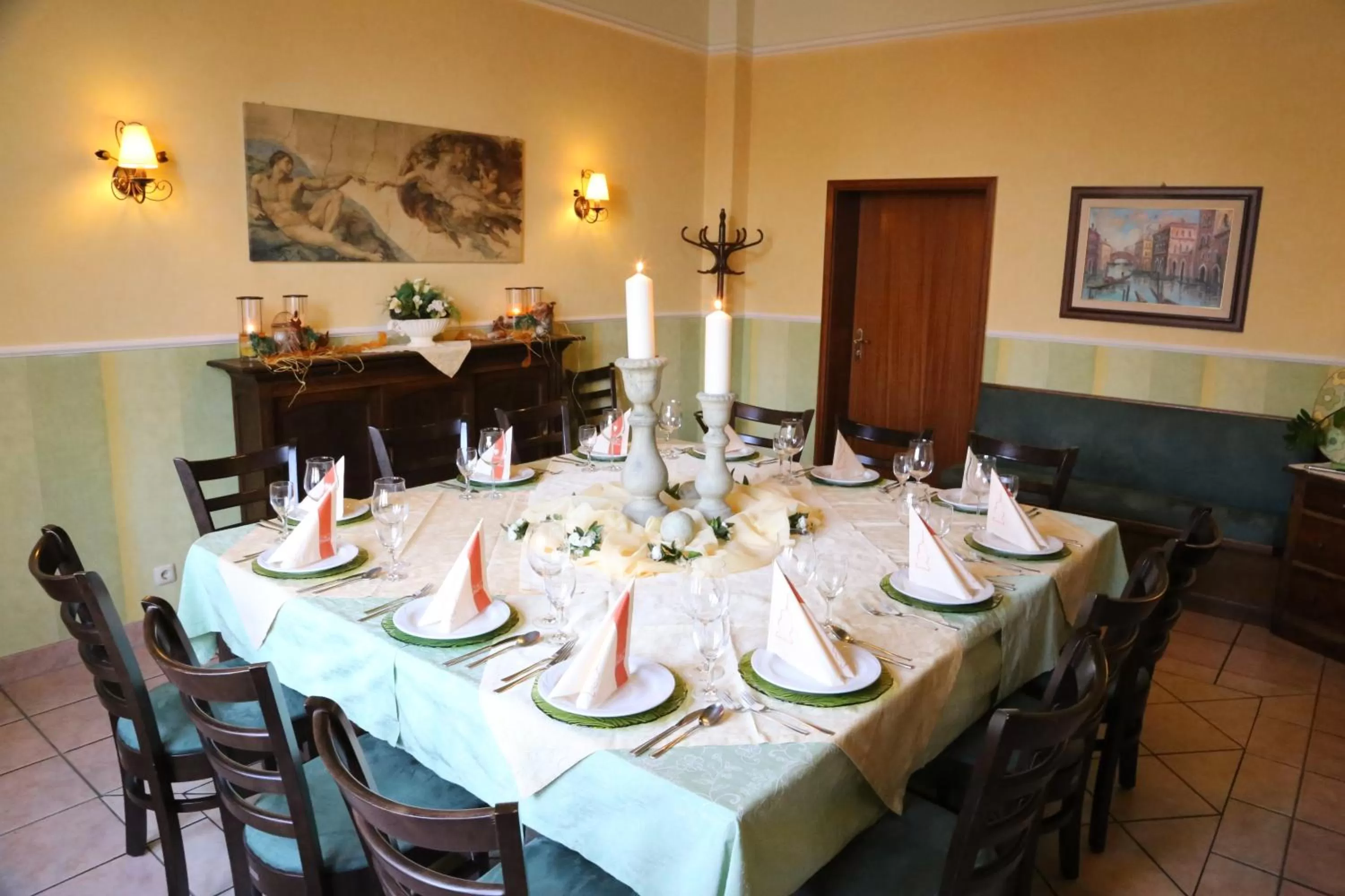 Restaurant/places to eat in In Piazza