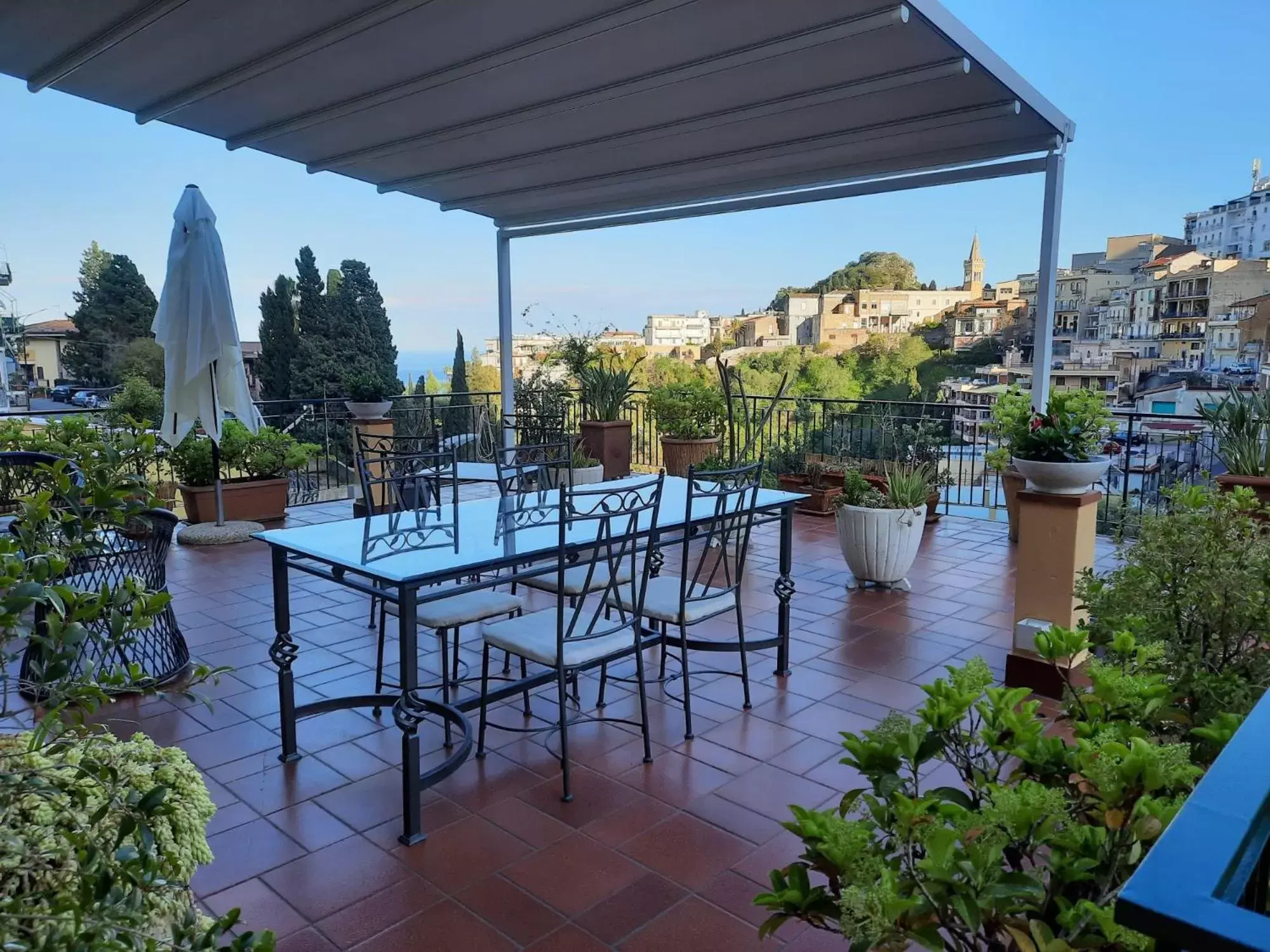 Balcony/Terrace, Swimming Pool in B&B Greco Home