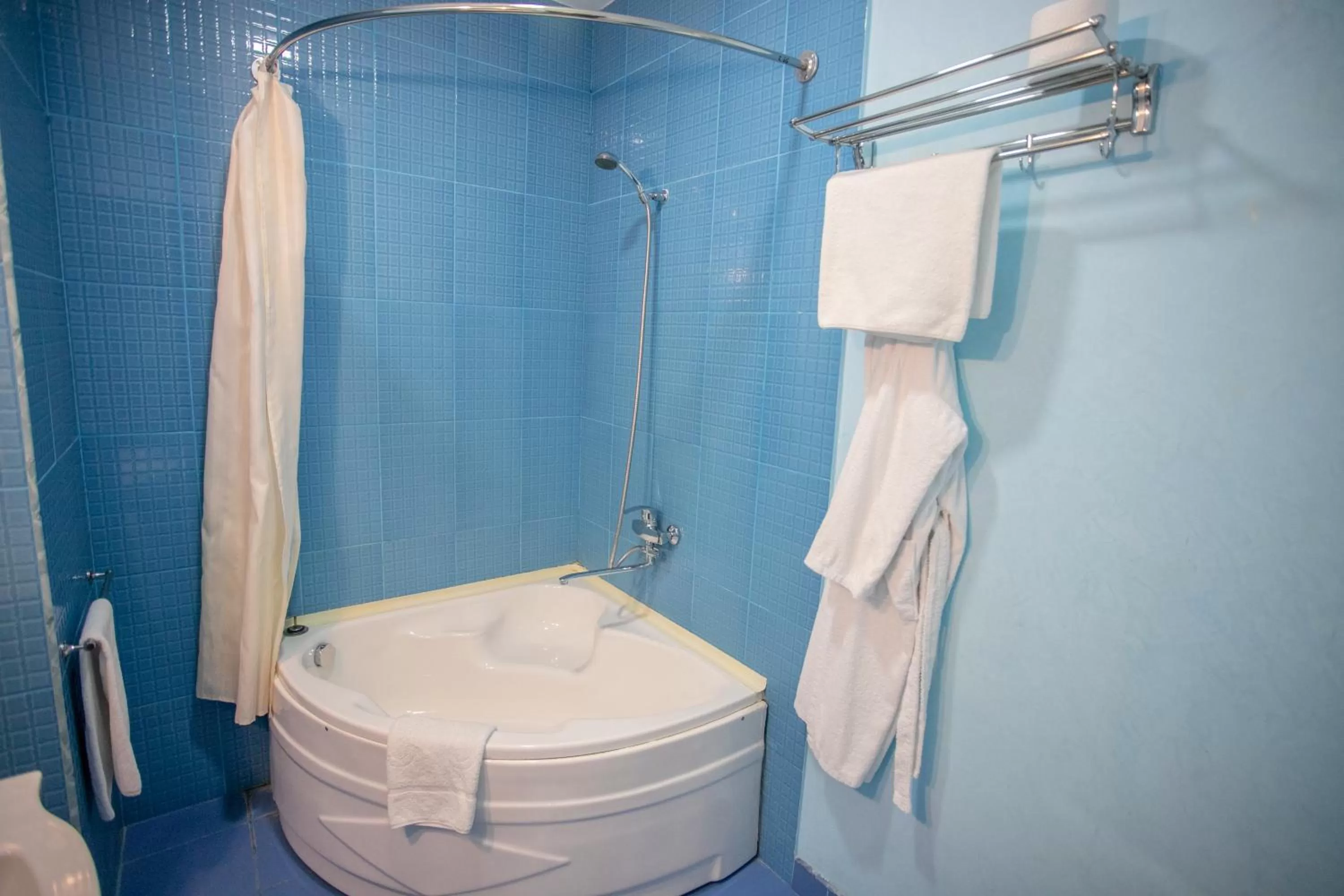 Bathroom in Gloria Hotel